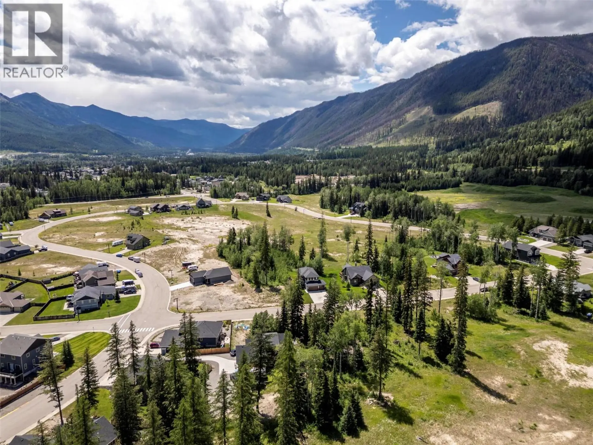 Property at 2270 BLACK HAWK DRIVE, Sparwood, BC