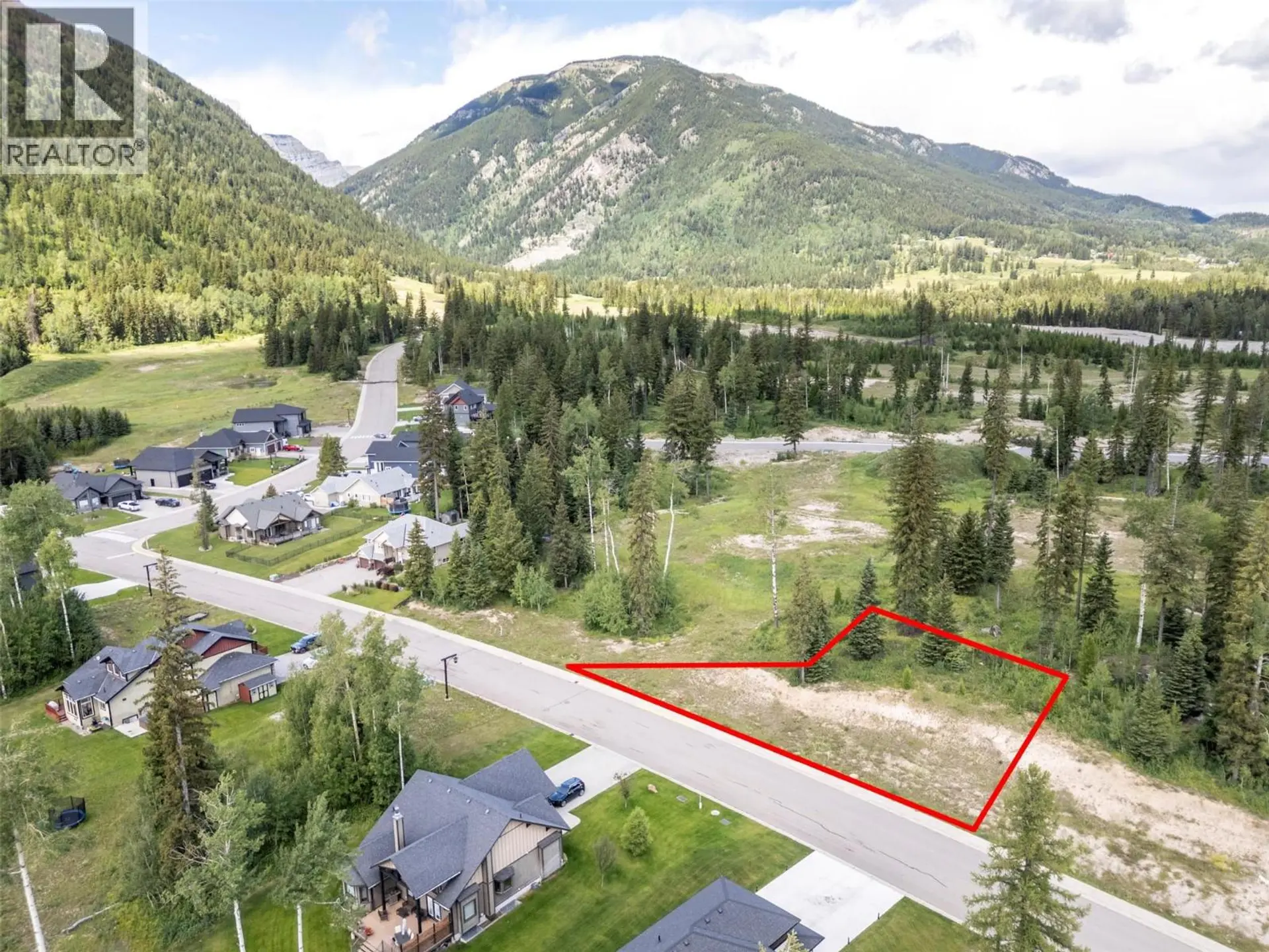 Property at 2270 BLACK HAWK DRIVE, Sparwood, BC