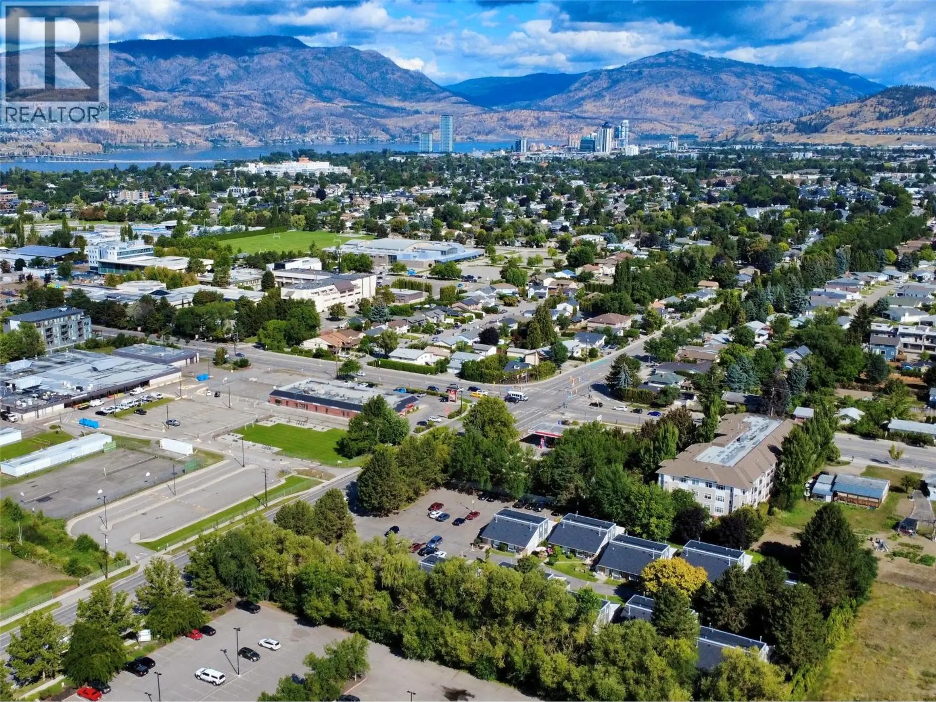 Property at #304 3155 GORDON DRIVE, Kelowna, BC