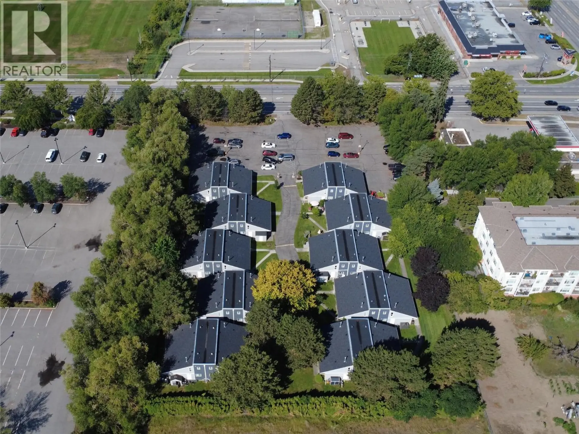 Property at #304 3155 GORDON DRIVE, Kelowna, BC