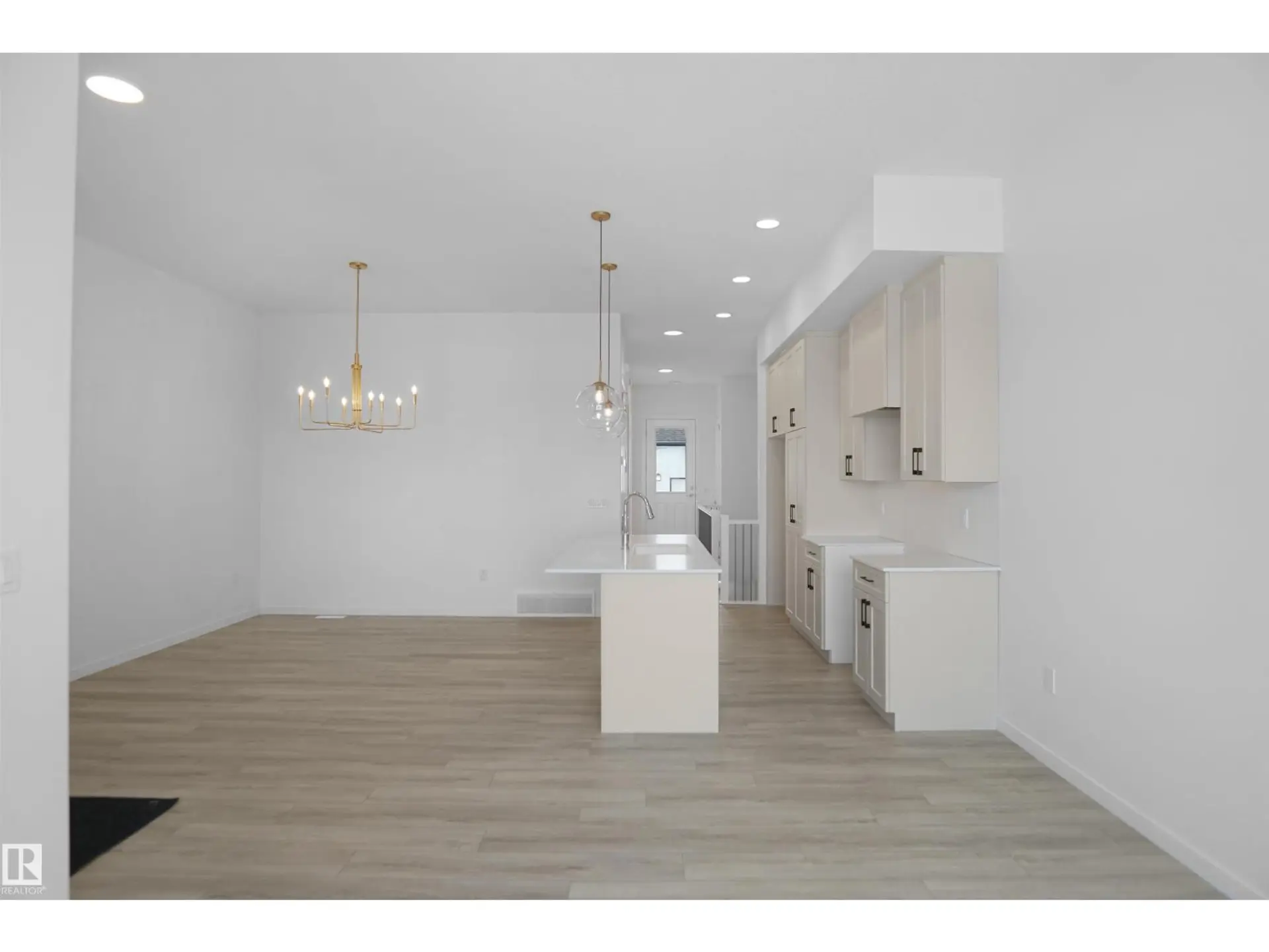 7519 OBSERVER LN NW - Image 6
