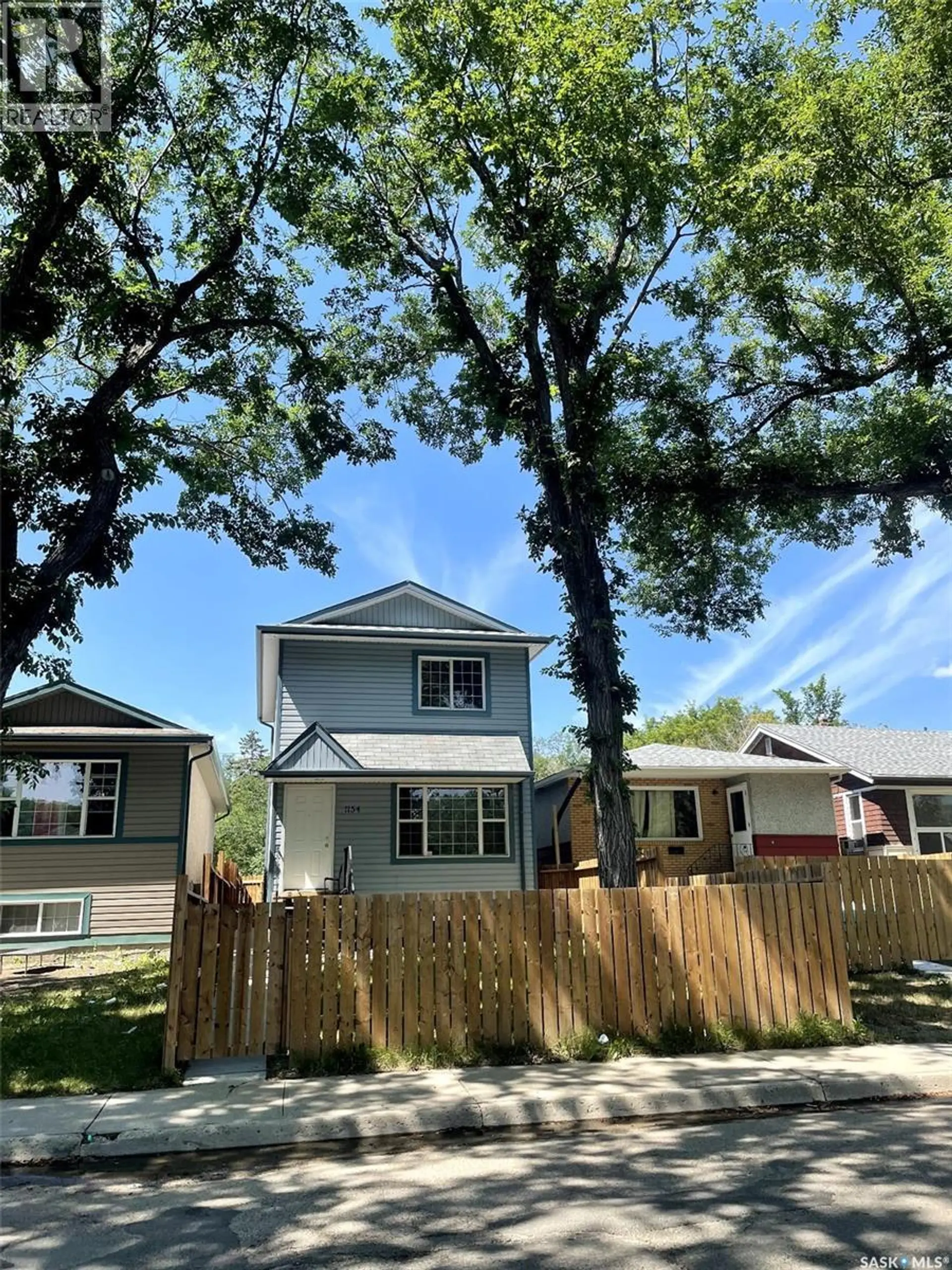 1154 Retallack STREET - Image 2