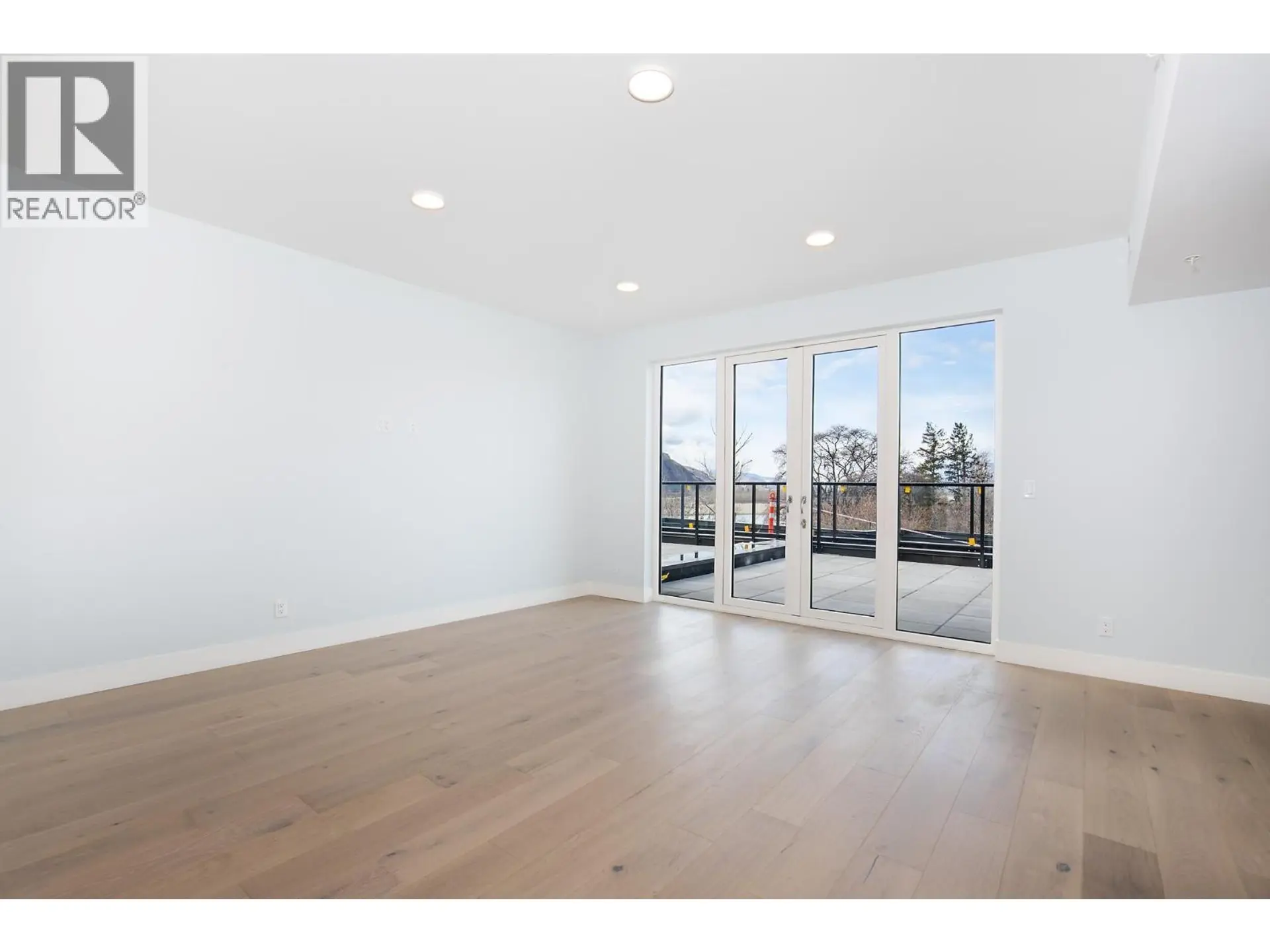 Property at #402 215 ROYAL AVENUE, Kamloops, BC