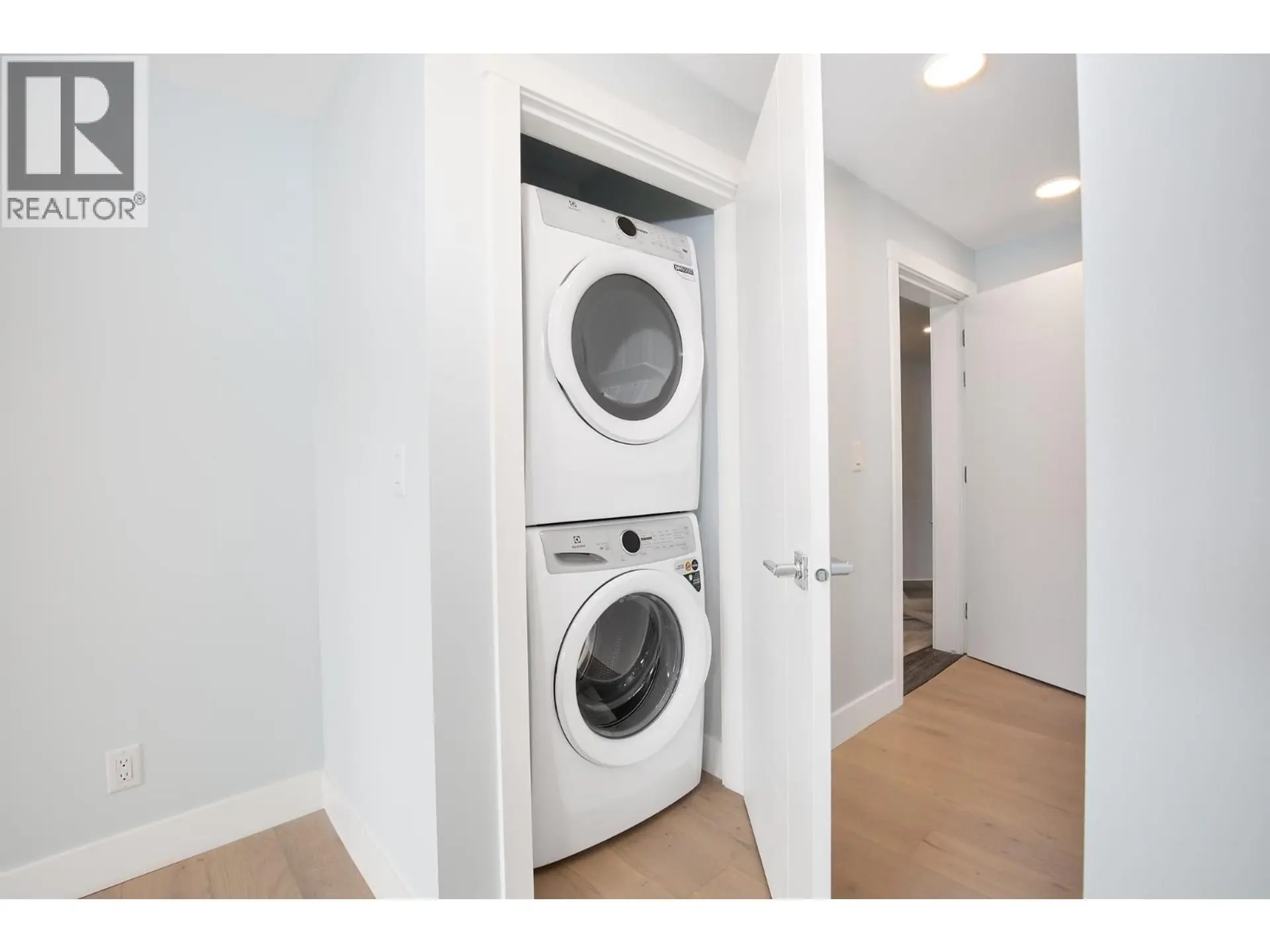 Property at #204 215 ROYAL AVENUE, Kamloops, BC