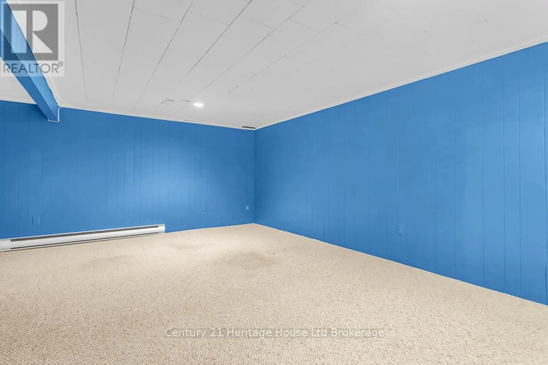 #18 1 LAMERS COURT - Image 14