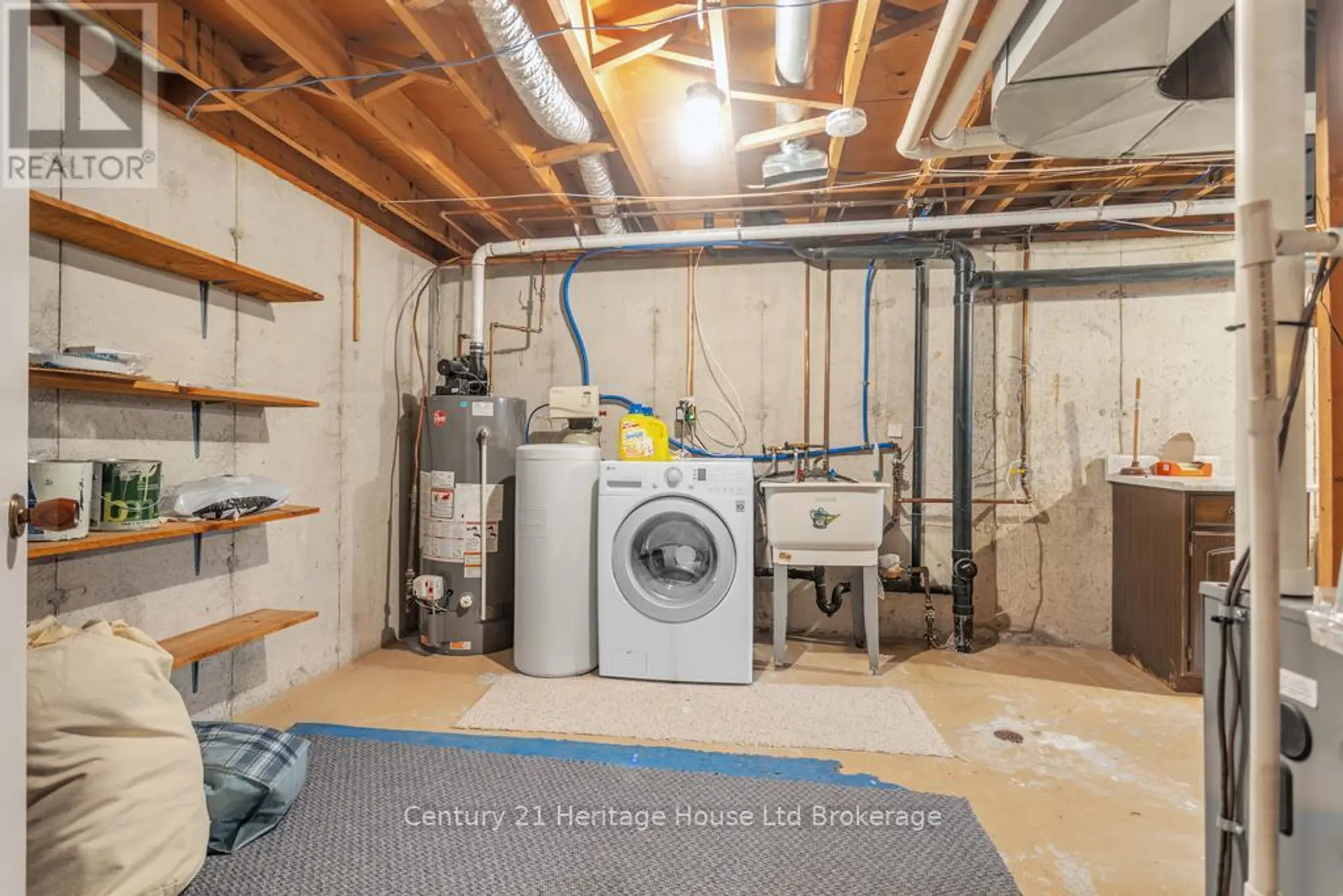 #18 1 LAMERS COURT - Image 17