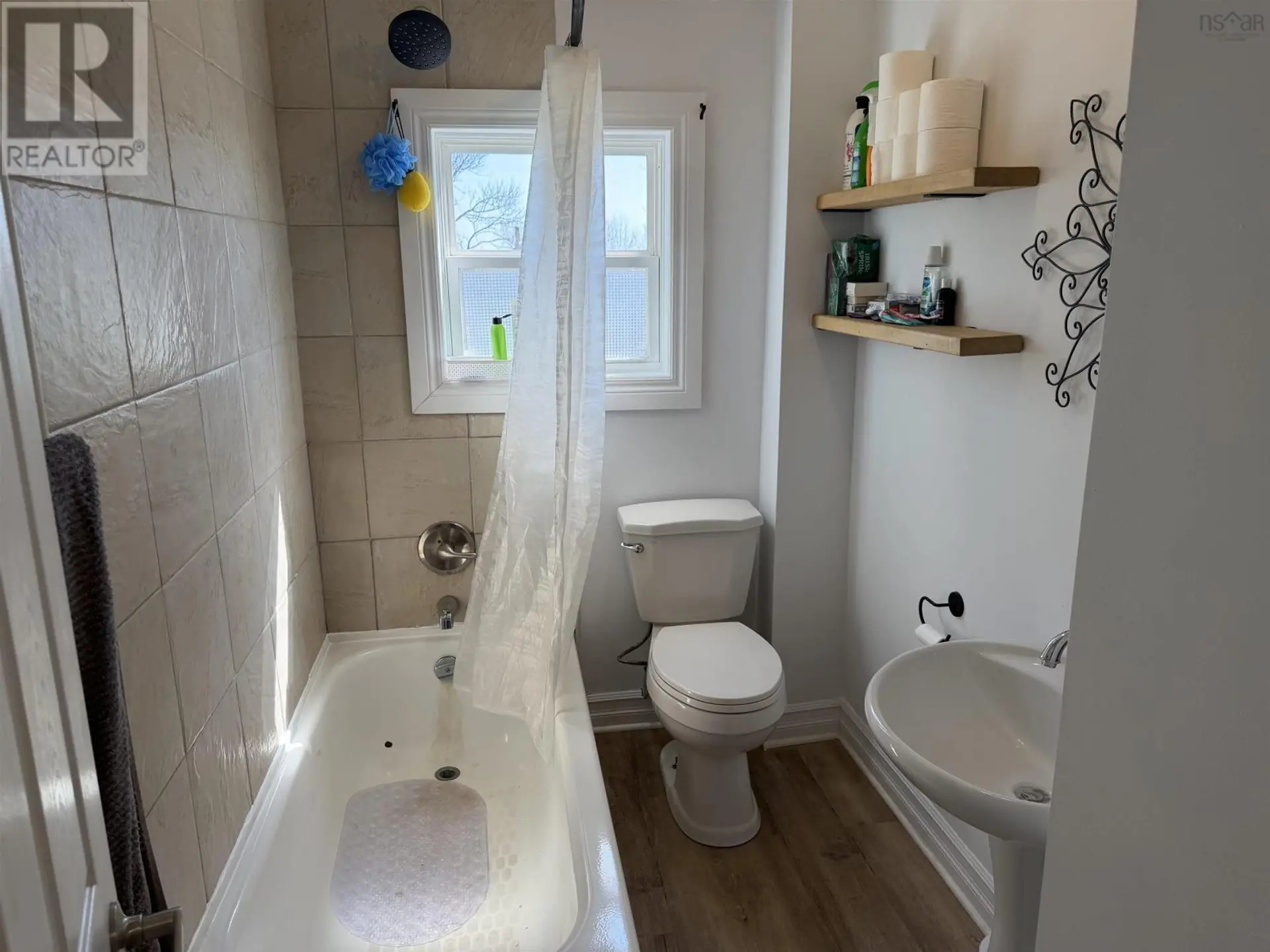 Property at 71 ELLIOTT STREET, Pictou, NS