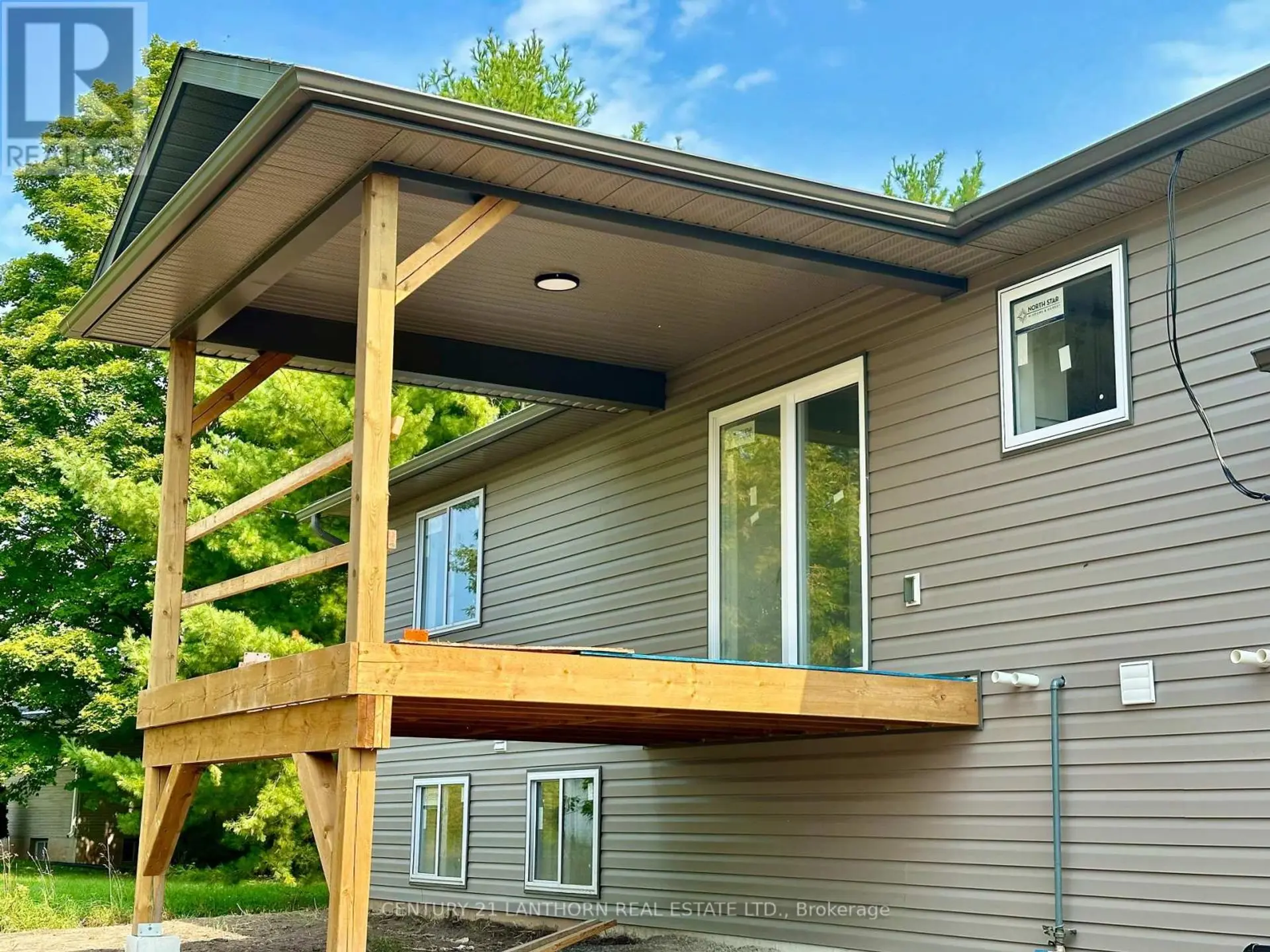 505 PIGDEN ROAD - Image 12