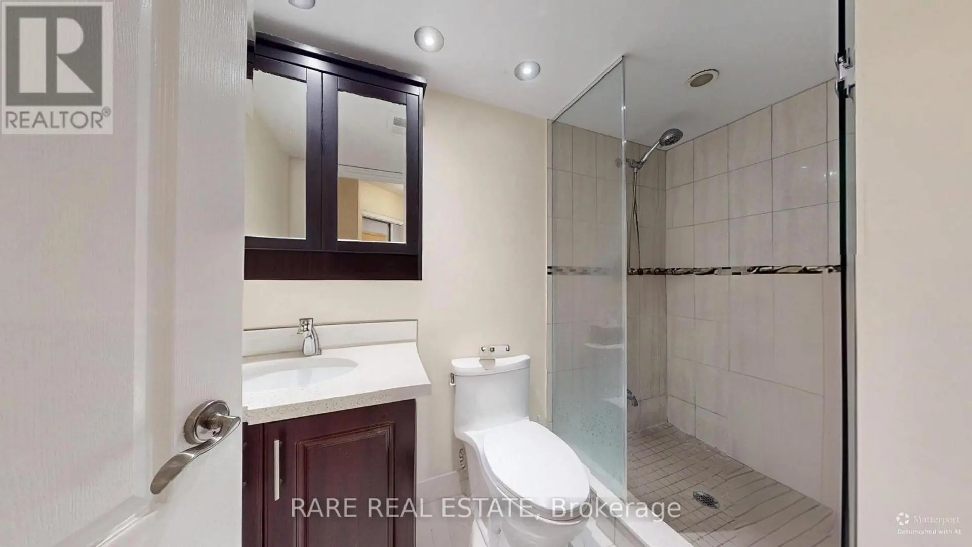 #1015 62 SUNCREST BOULEVARD - Image 9