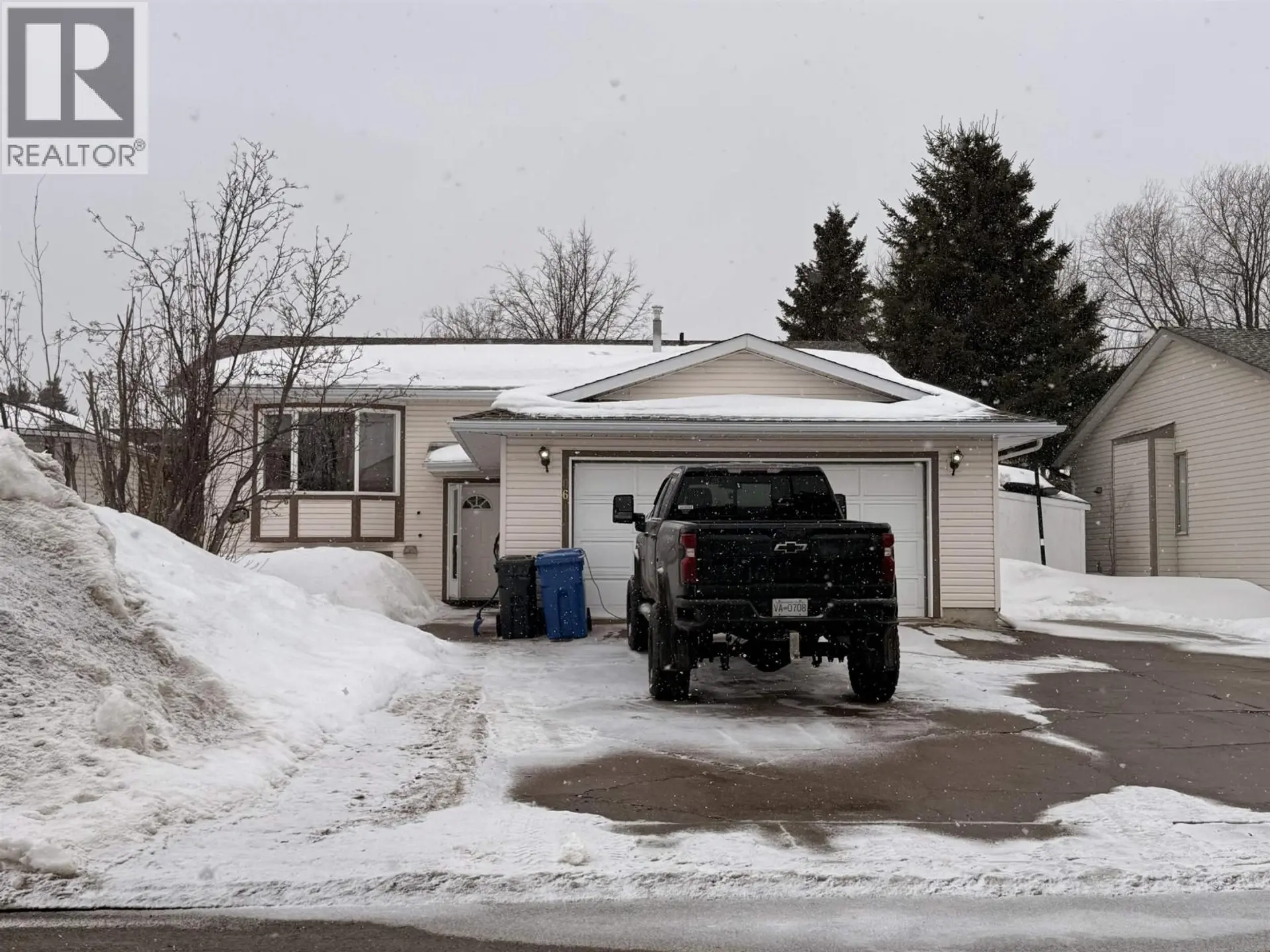 Property at 10611 114 AVENUE, Fort St. John, BC