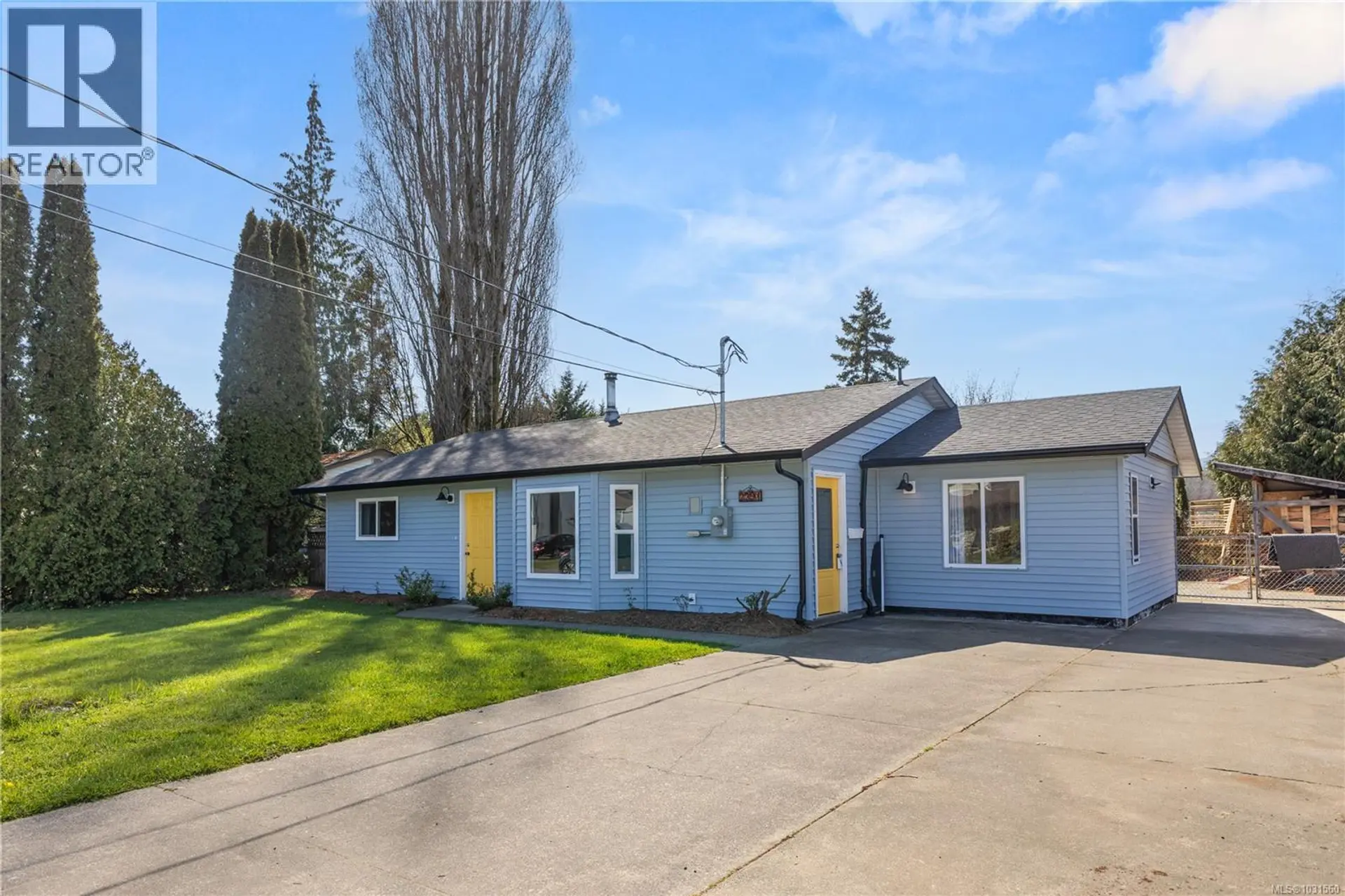 Property at 2391 Tull Ave, Courtenay, BC