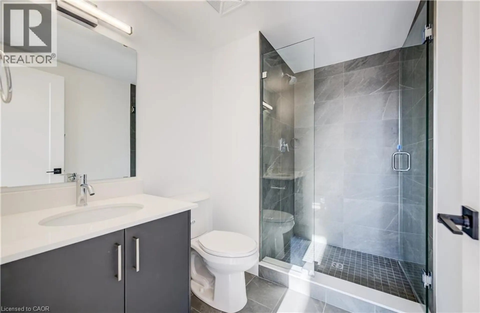 #41 31 MILL STREET - Image 15