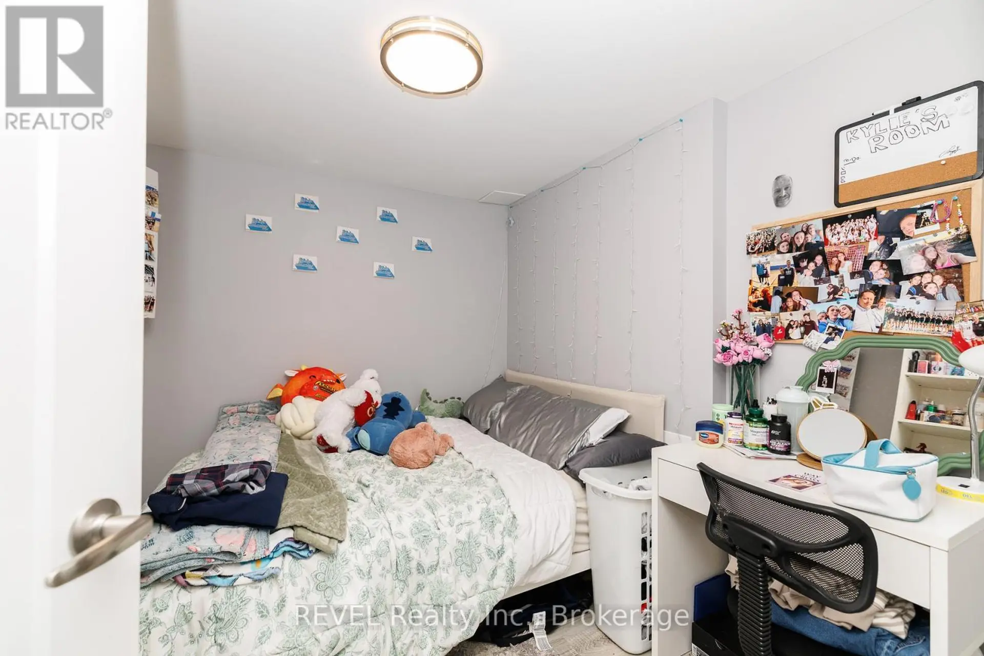#25 6476 HUGGINS STREET - Image 16