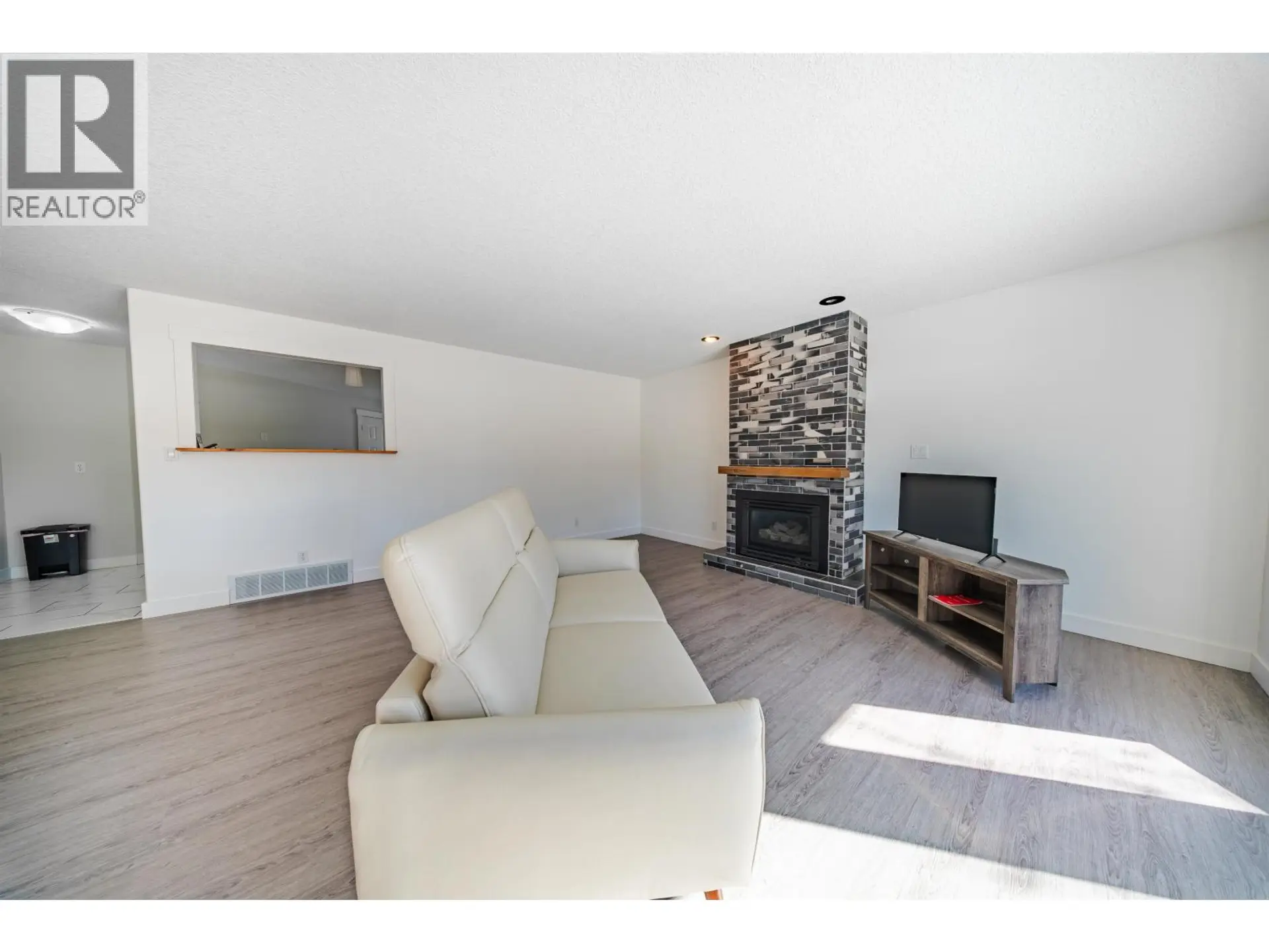 Property at 9917 115 AVENUE, Fort St. John, BC