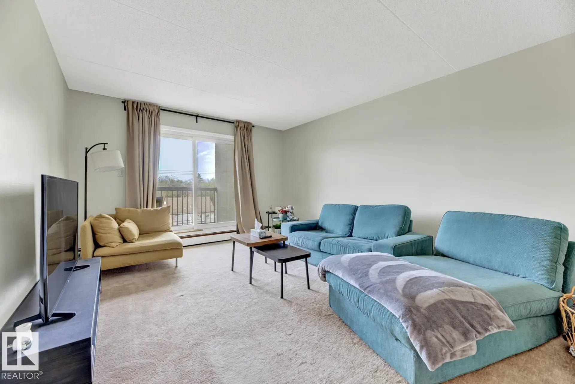 #404 11026 106 ST NW - Image 4