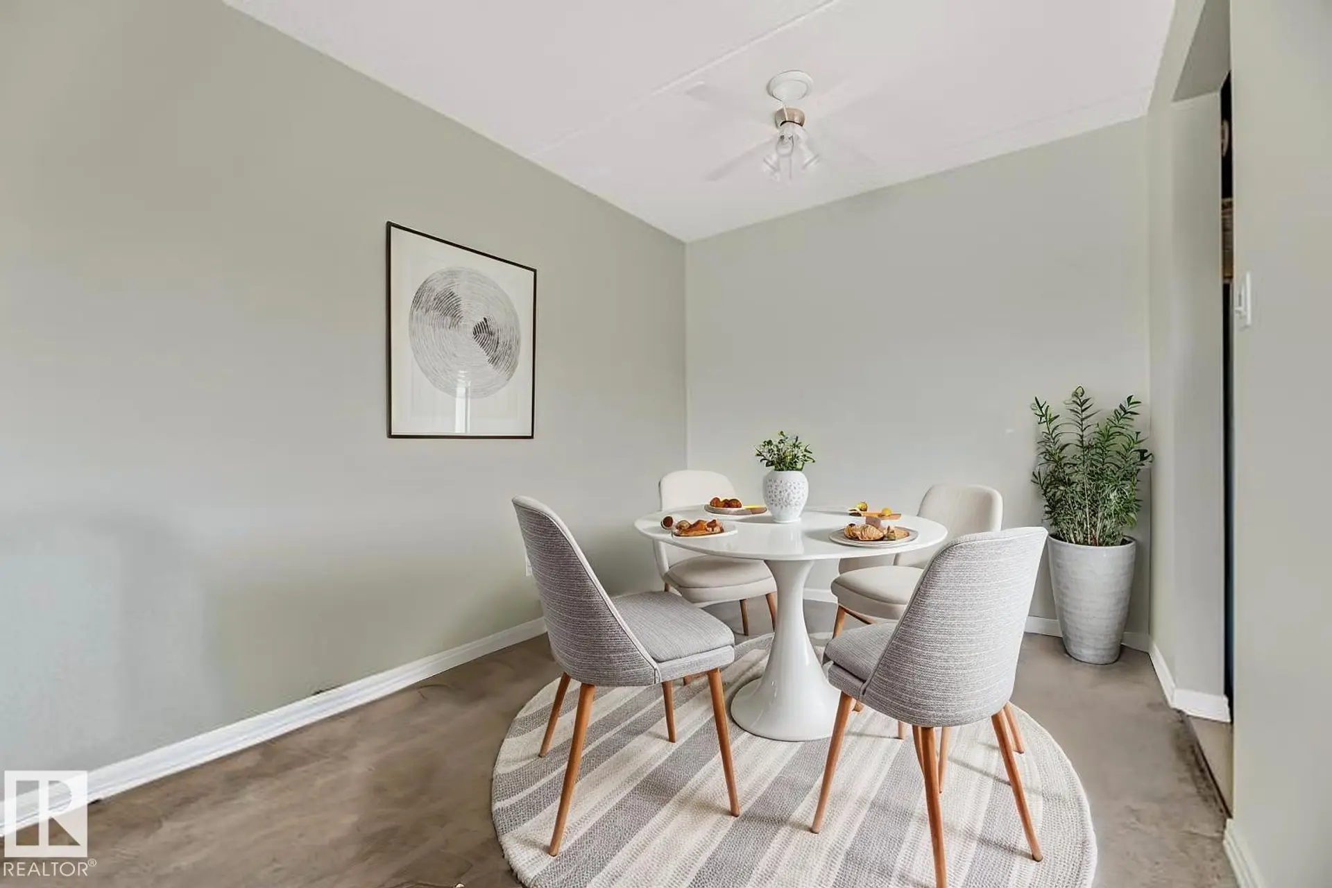 #404 11026 106 ST NW - Image 6