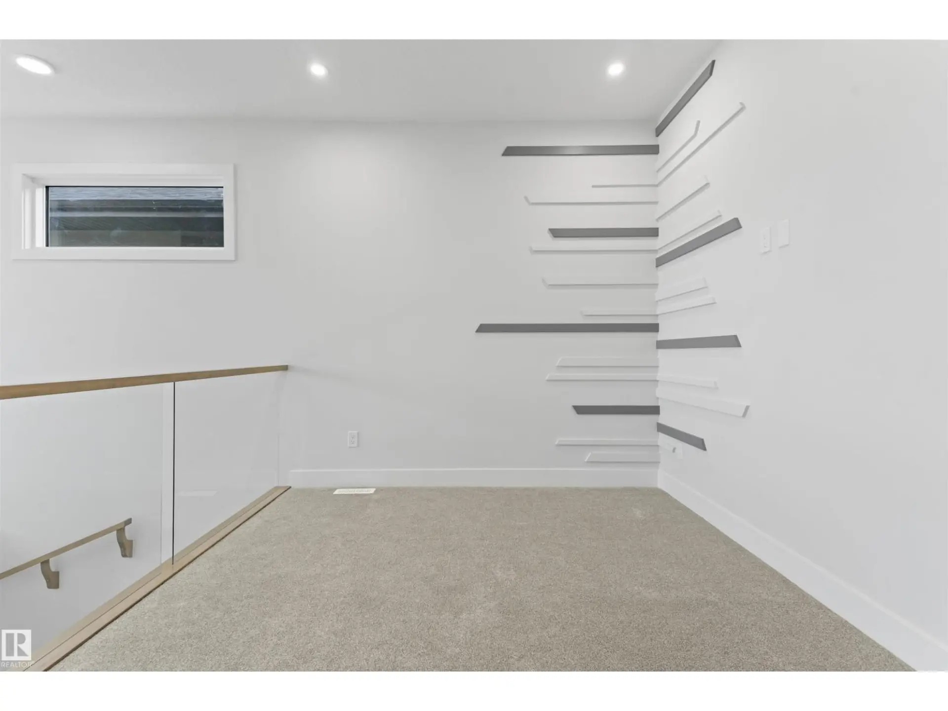 156 WYATT RG - Image 7