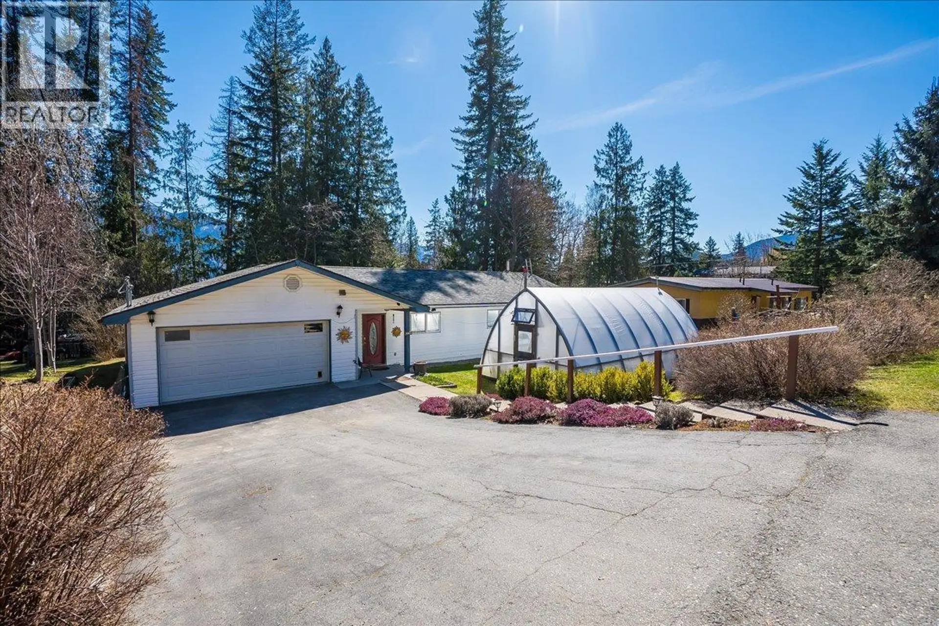 Property at 210 Bayview Street, Kaslo, BC