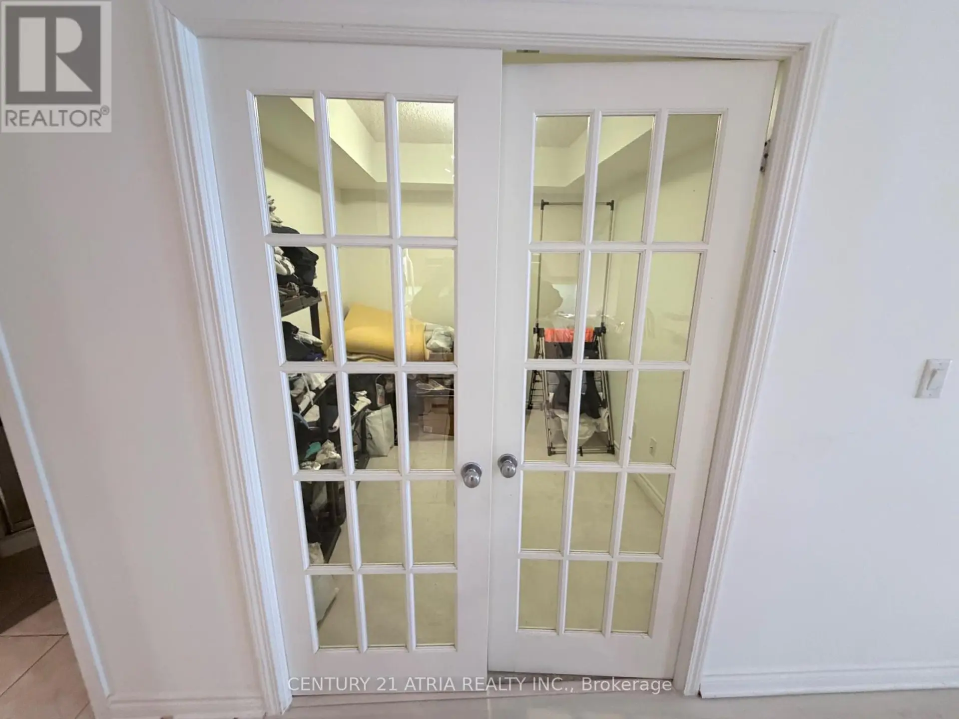 #303 8 REAN DRIVE - Image 12