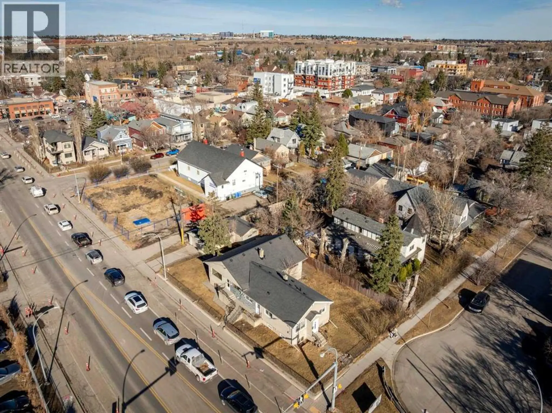 Property at 1302 11 AVENUE SE, Calgary, AB