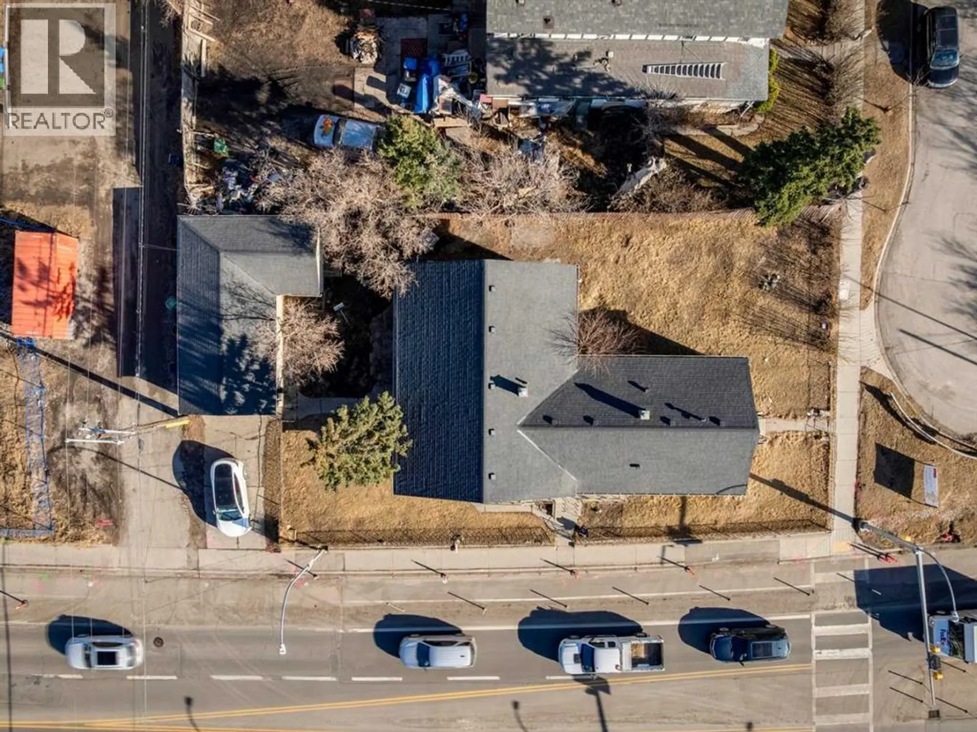 Property at 1302 11 AVENUE SE, Calgary, AB