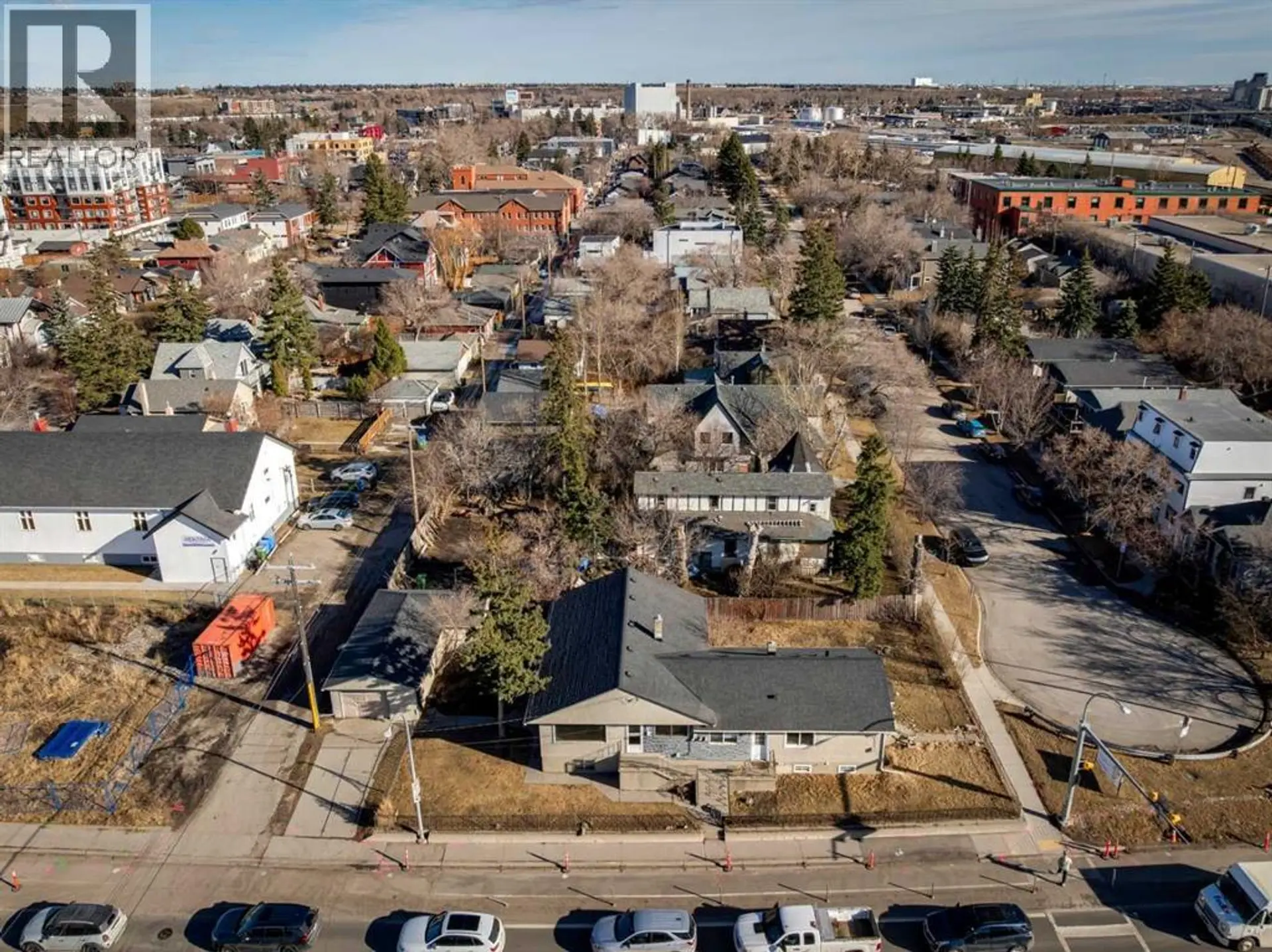 Property at 1302 11 AVENUE SE, Calgary, AB