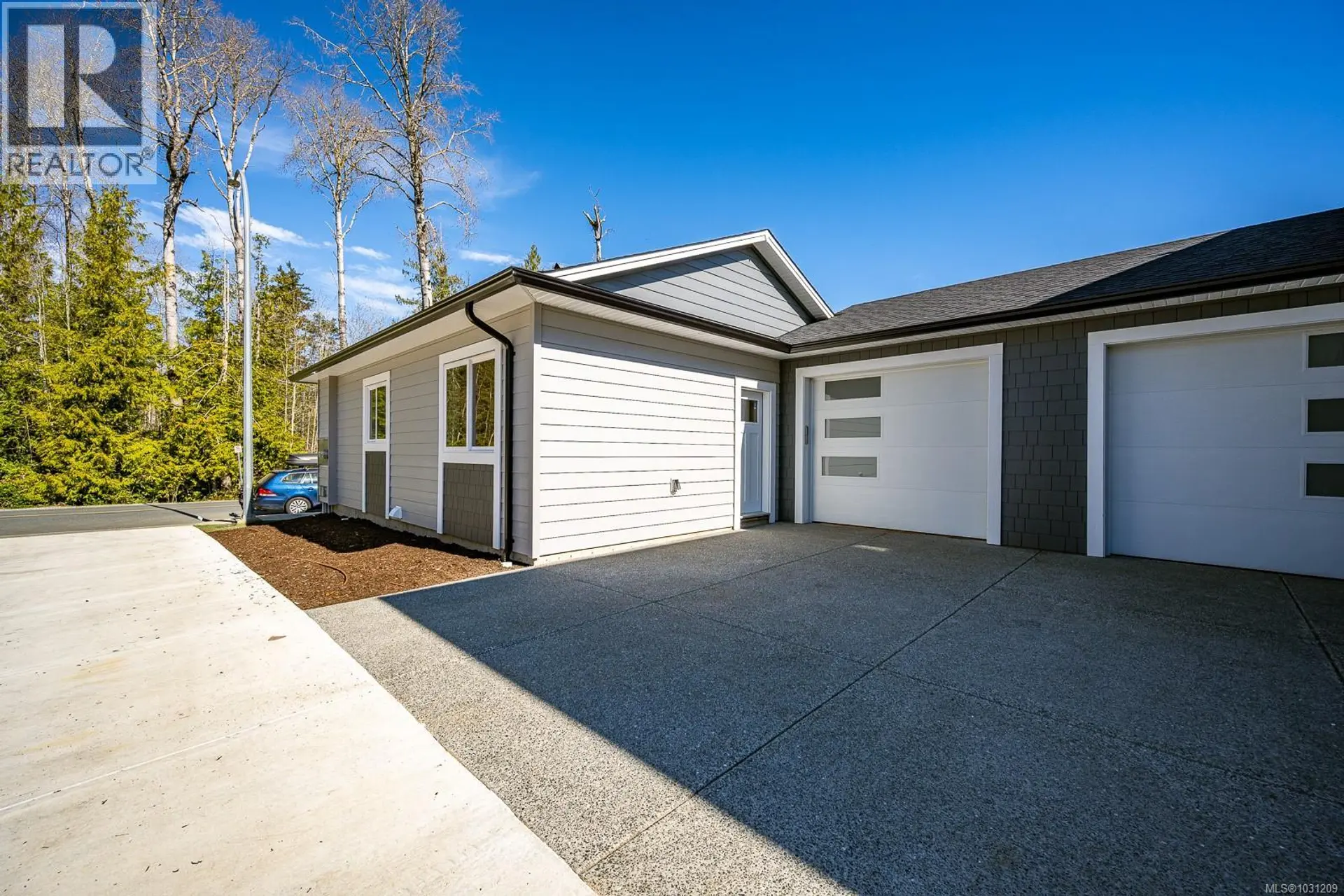 Property at #A 2319 MCDONALD RD, Comox, BC