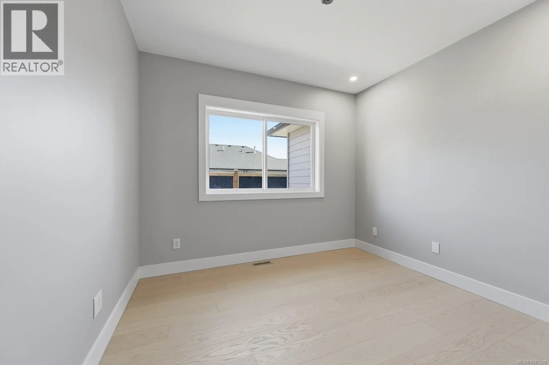 Property at #A 2319 MCDONALD RD, Comox, BC