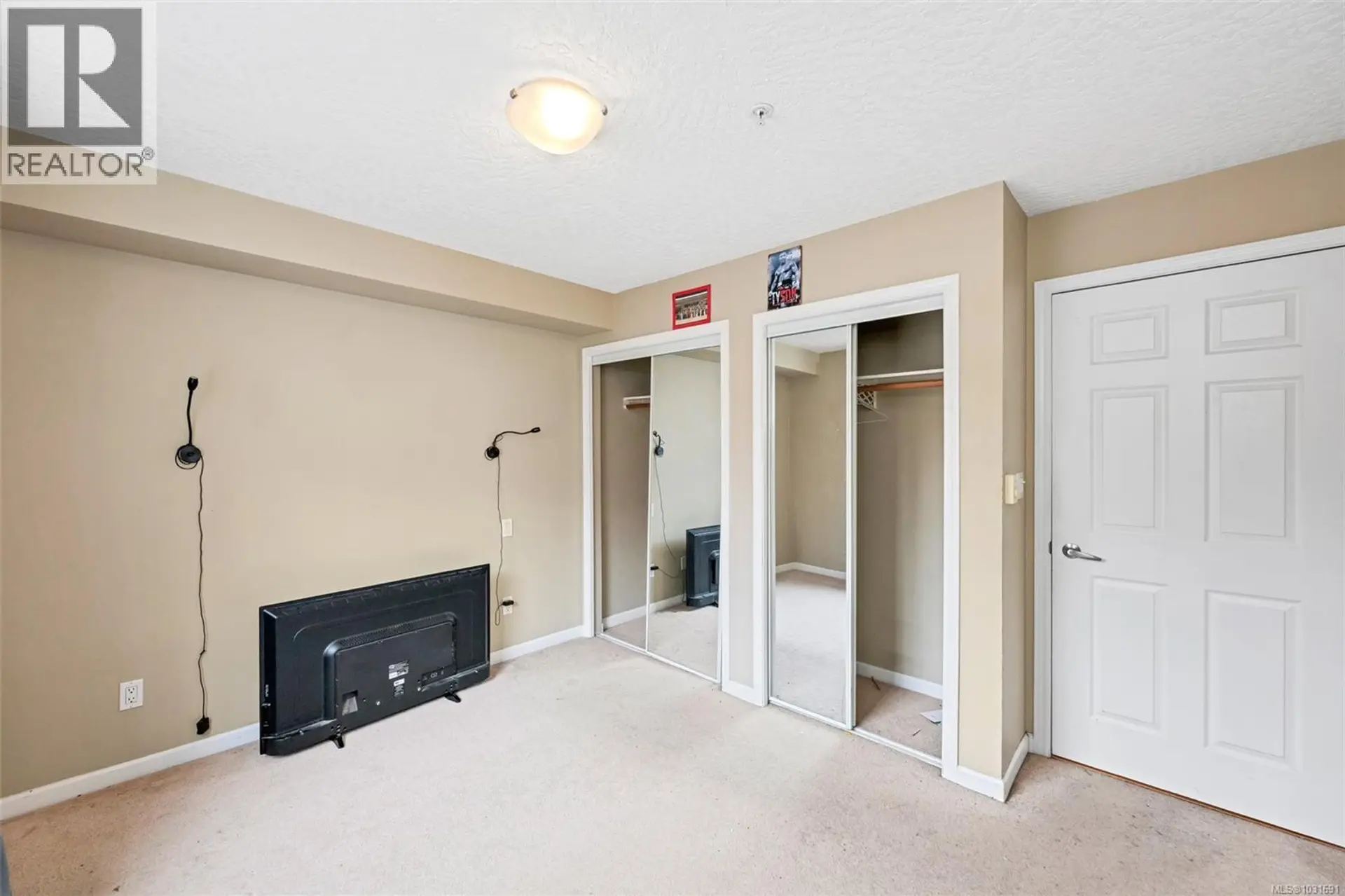 Property at #211 383 WALE RD, Colwood, BC