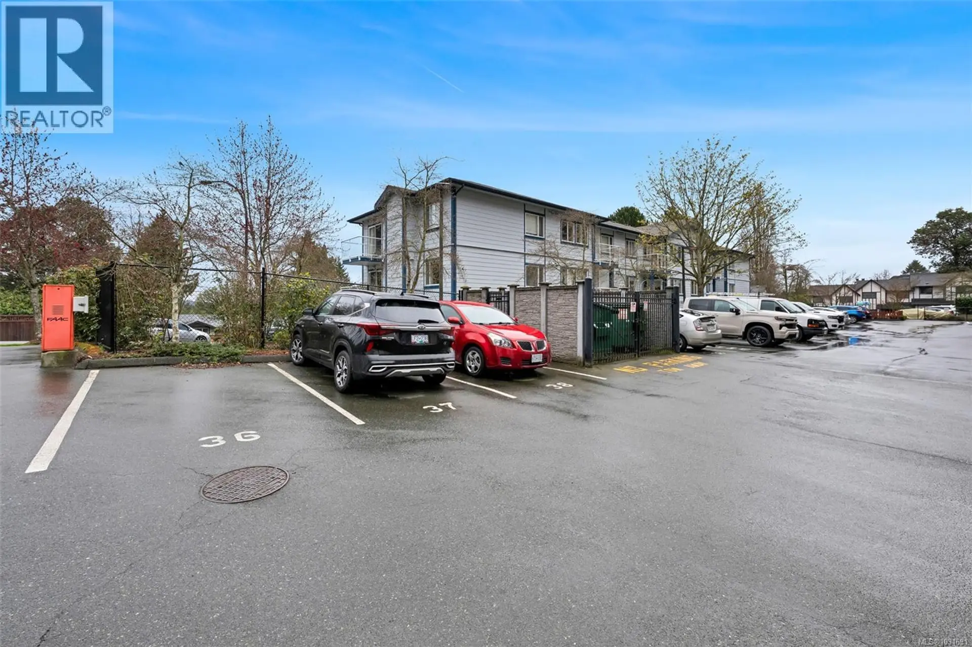 Property at #211 383 WALE RD, Colwood, BC
