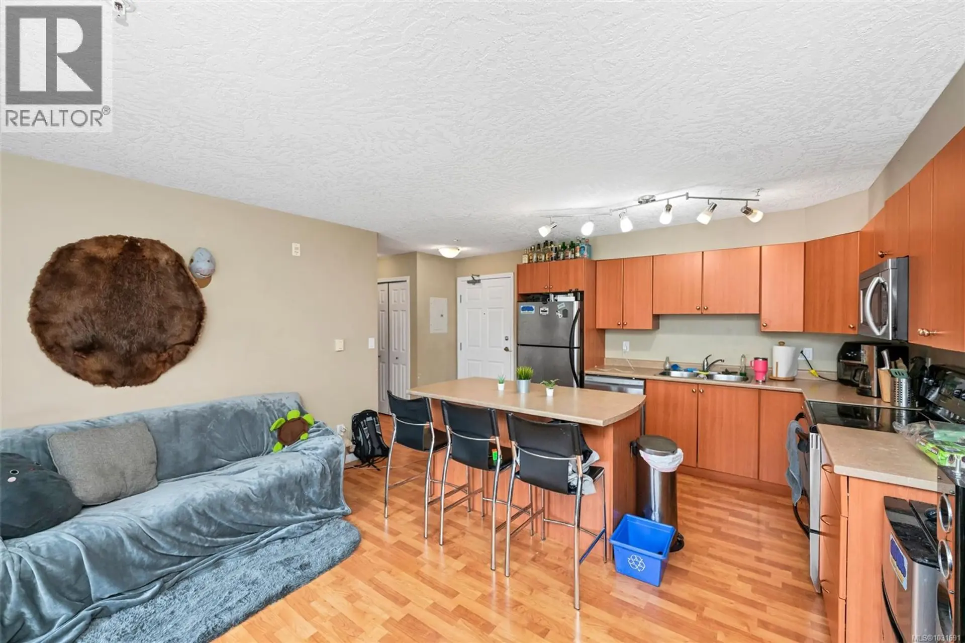 Property at #211 383 WALE RD, Colwood, BC