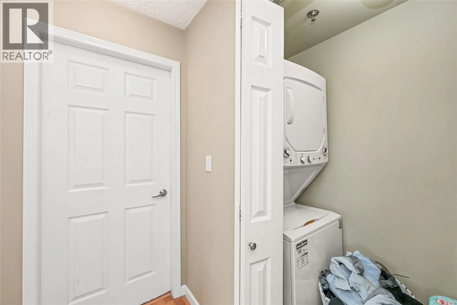 Property at #211 383 WALE RD, Colwood, BC