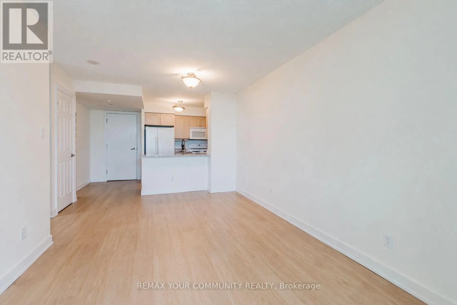 #2510 15 GREENVIEW AVENUE - Image 11