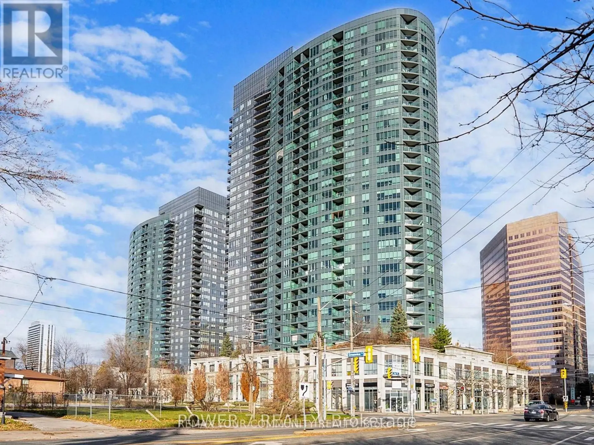 #2510 15 GREENVIEW AVENUE - Image 1
