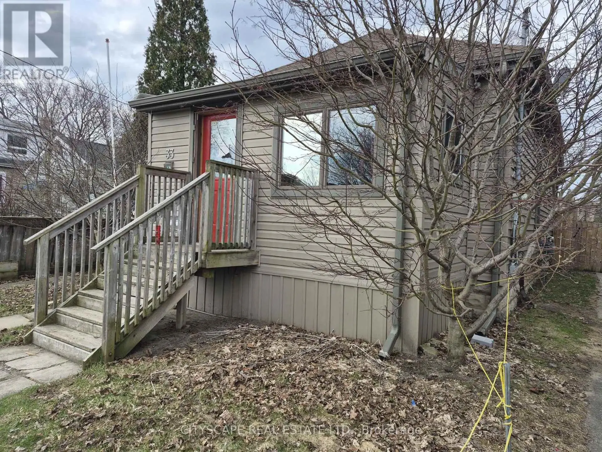 33 GLENWOOD AVENUE - Image 2
