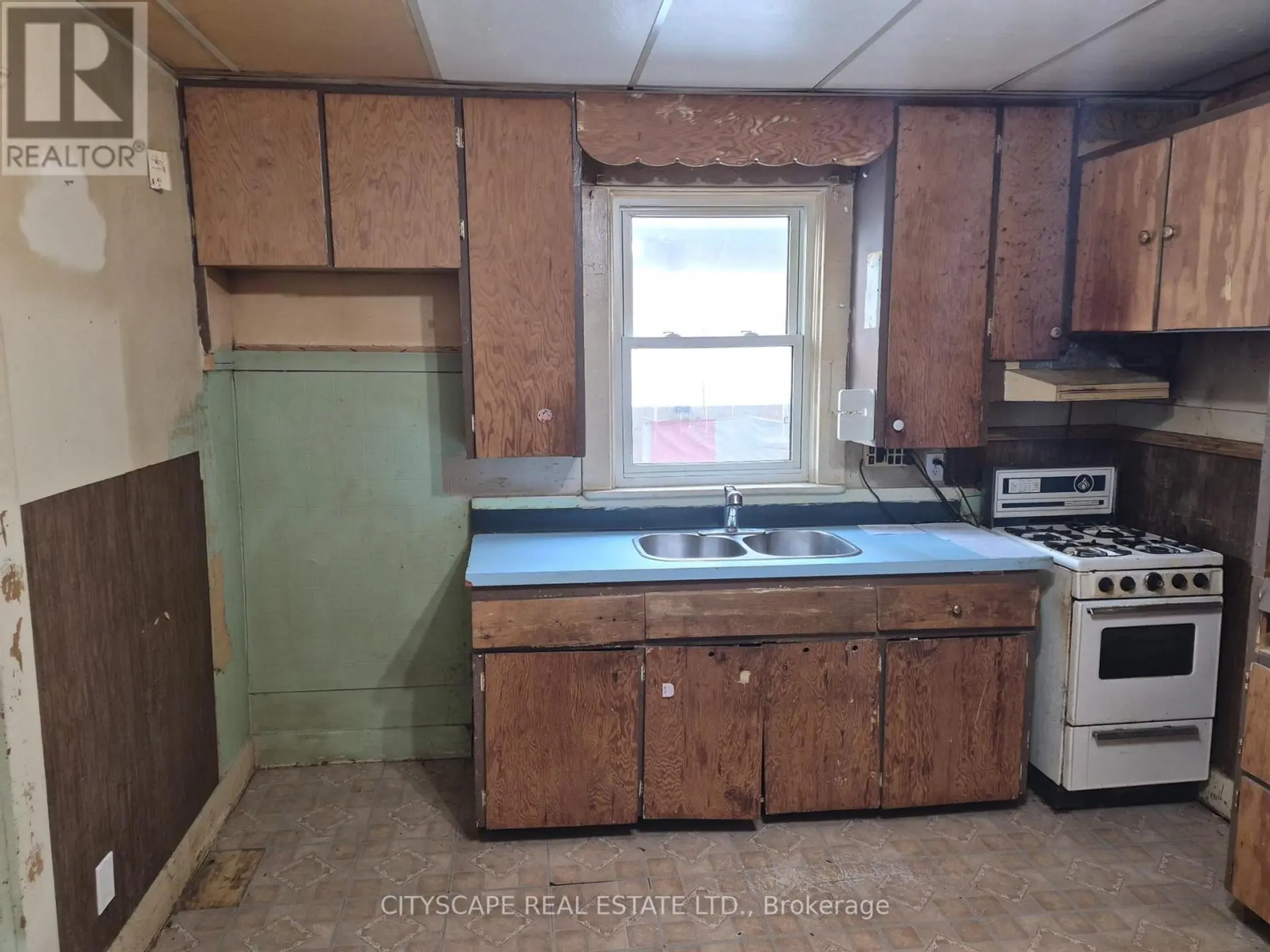 33 GLENWOOD AVENUE - Image 5