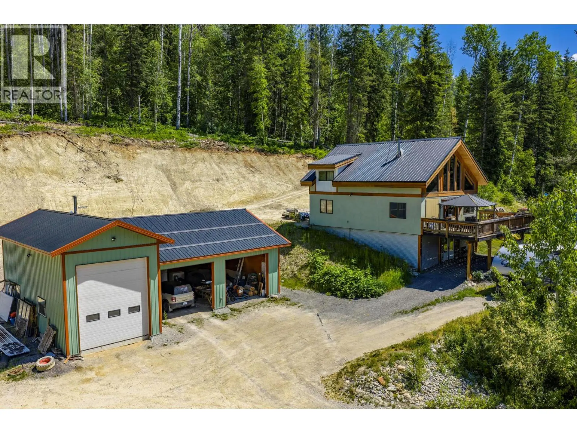 Property at 2360 TRANS CANADA  N Highway, Golden, BC