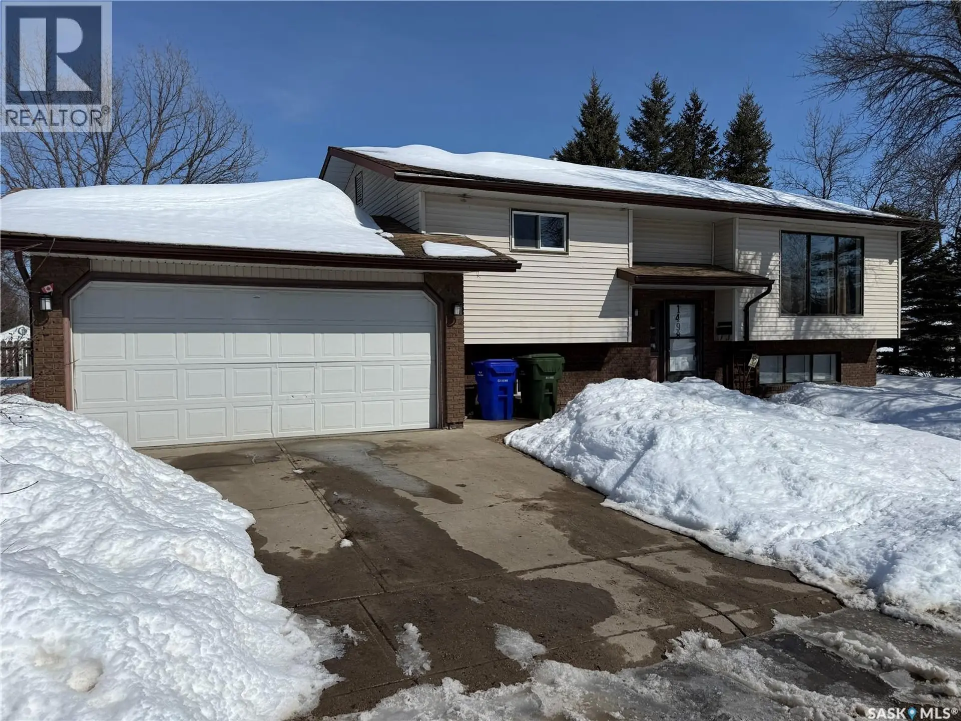 Property at 1498 LACROIX STREET, Prince Albert, SK