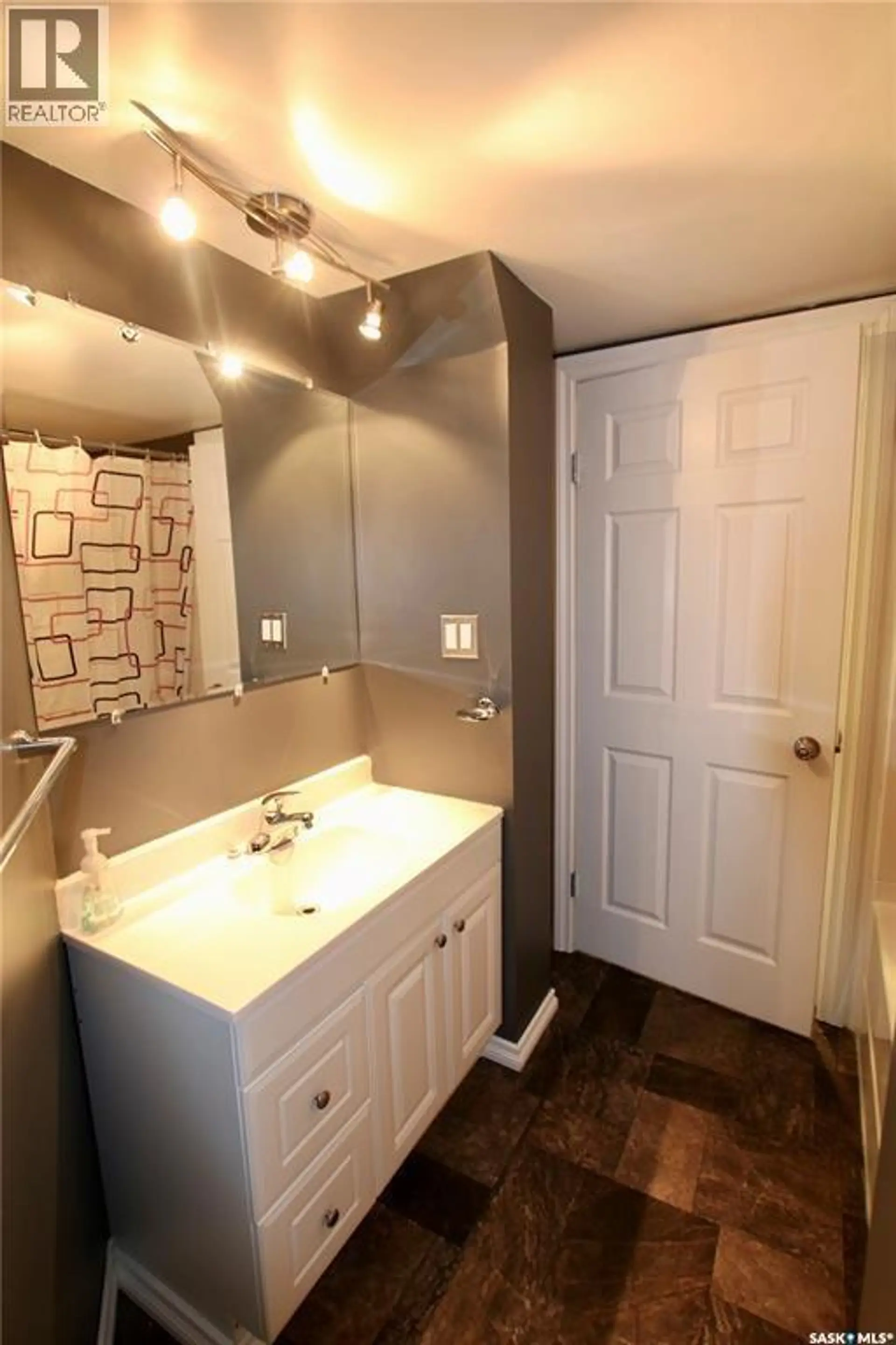 Property at 1498 LACROIX STREET, Prince Albert, SK