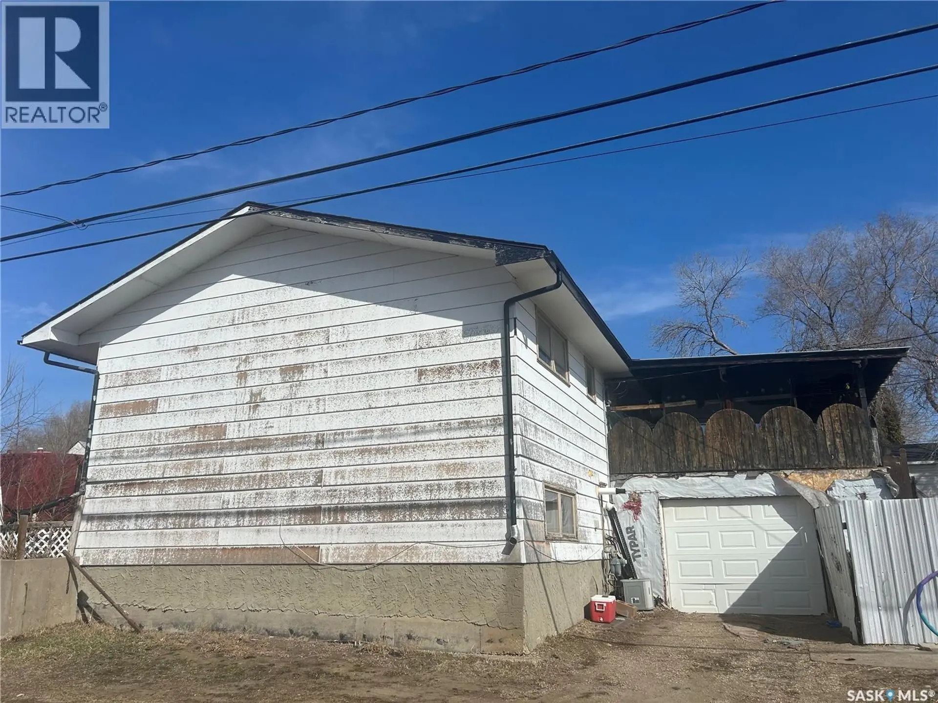Property at 825 7TH AVENUE NW, Moose Jaw, SK