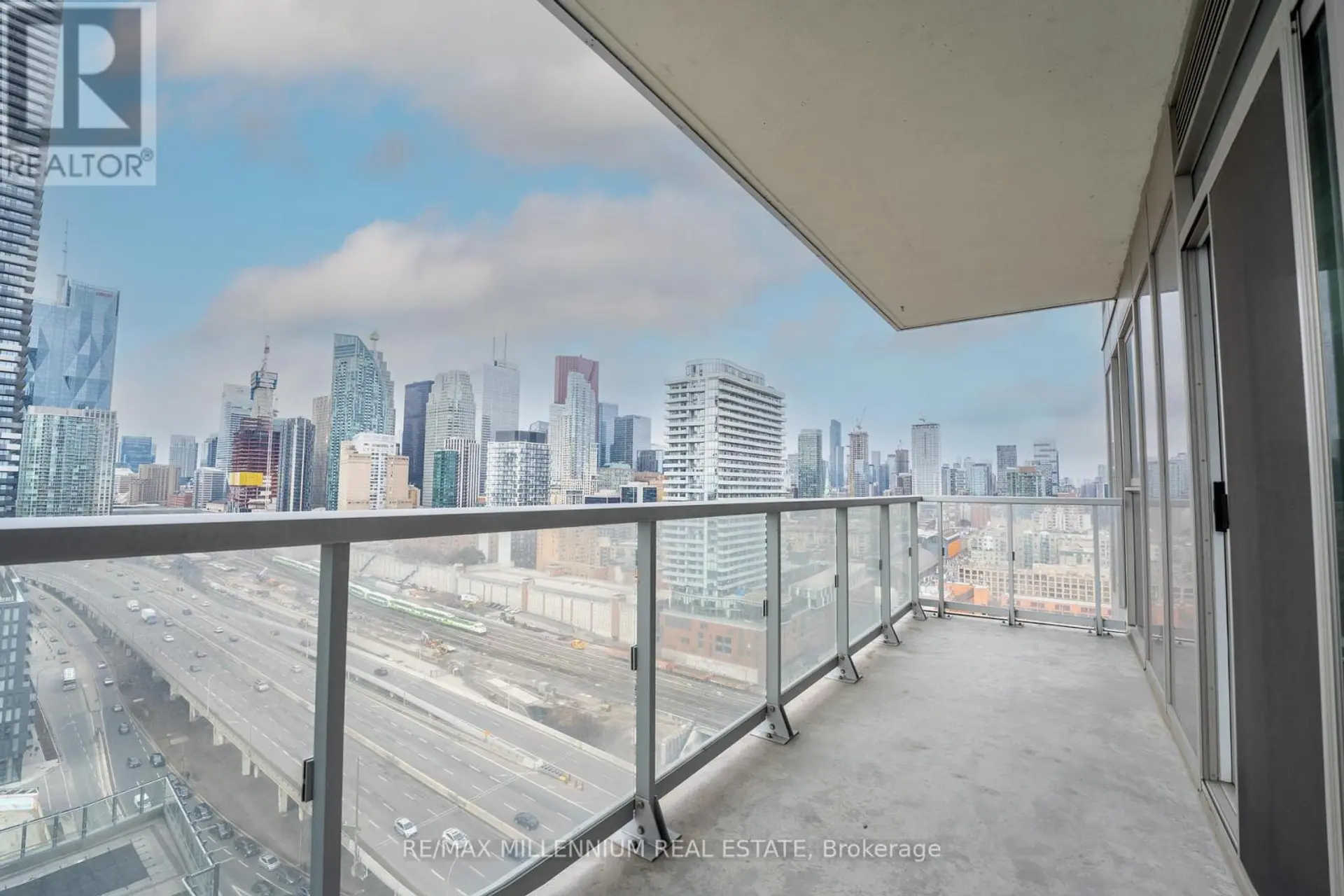 #1808 20 RICHARDSON STREET - Image 17