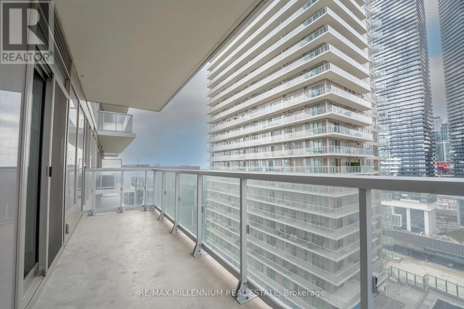 #1808 20 RICHARDSON STREET - Image 18