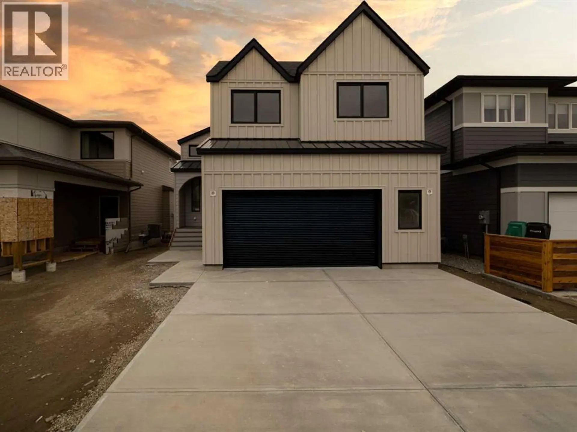 681 Devonia Road W - Image 1