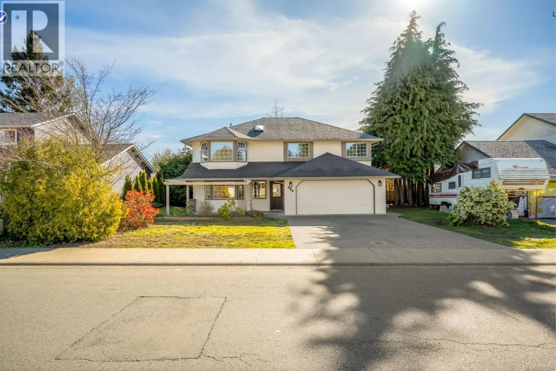 Property at 584 TORRENCE RD, Comox, BC