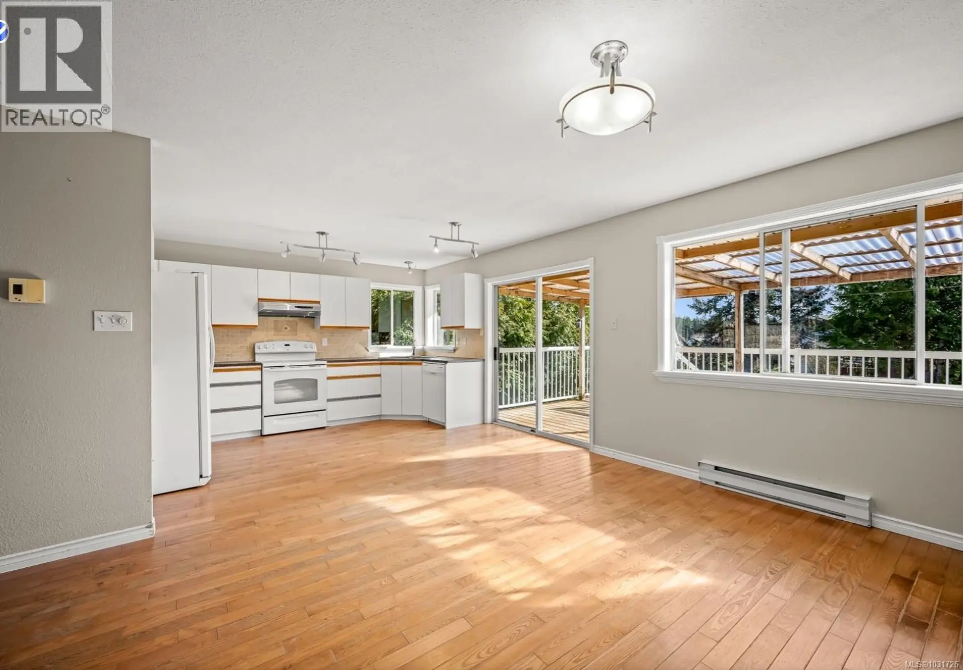 Property at 584 TORRENCE RD, Comox, BC