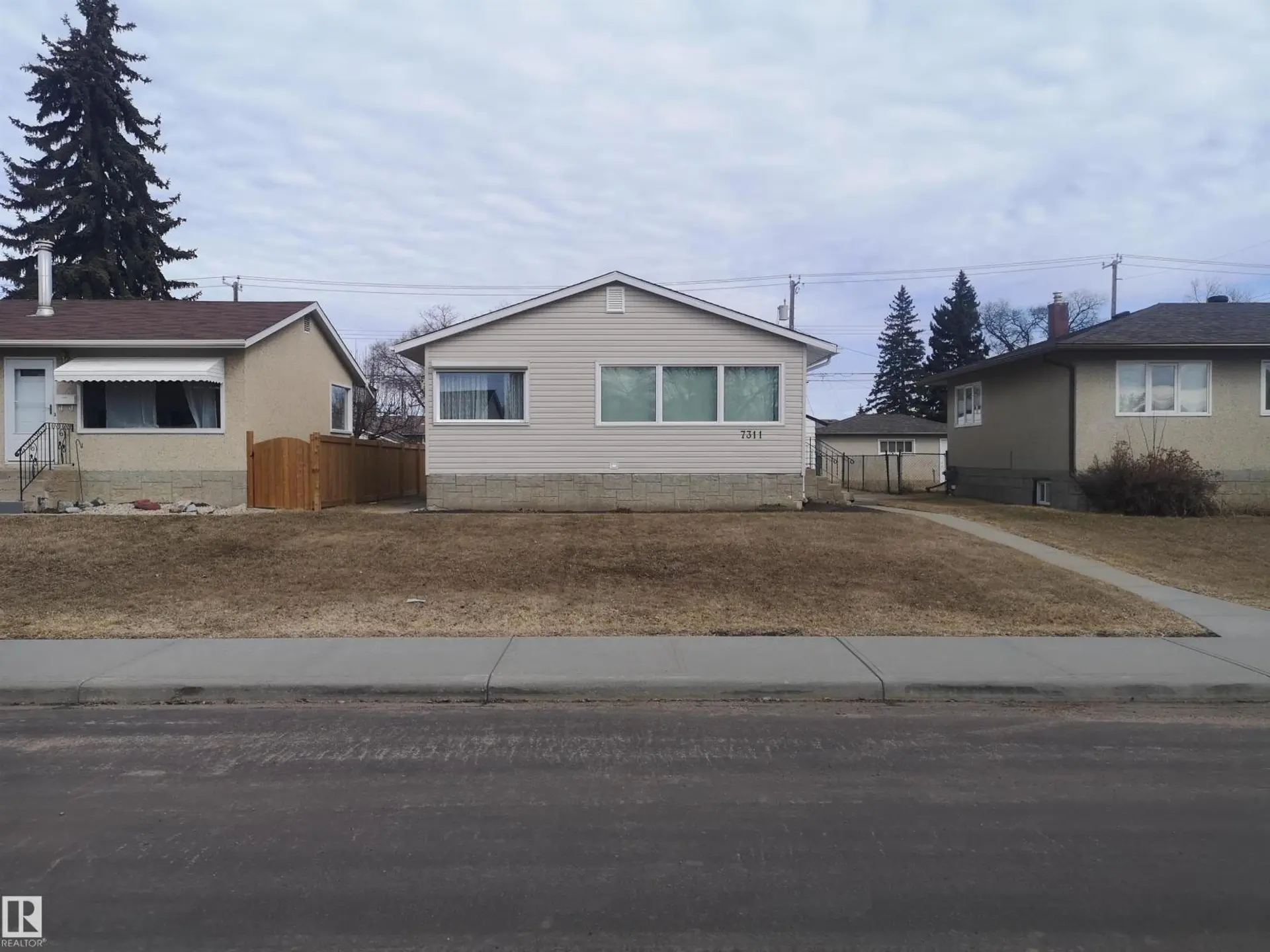 Property at 7311 76 ST NW NW, Edmonton, AB