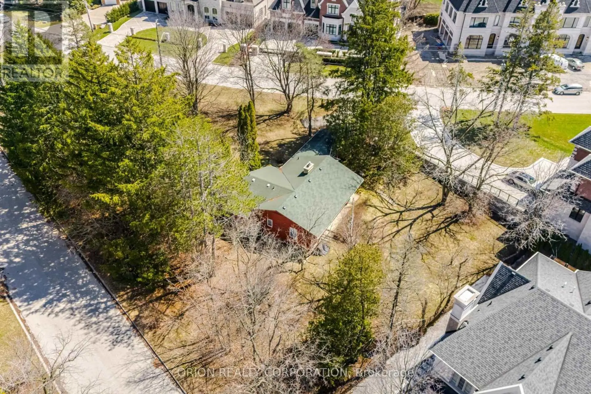 100 WESTWOOD LANE - Image 9