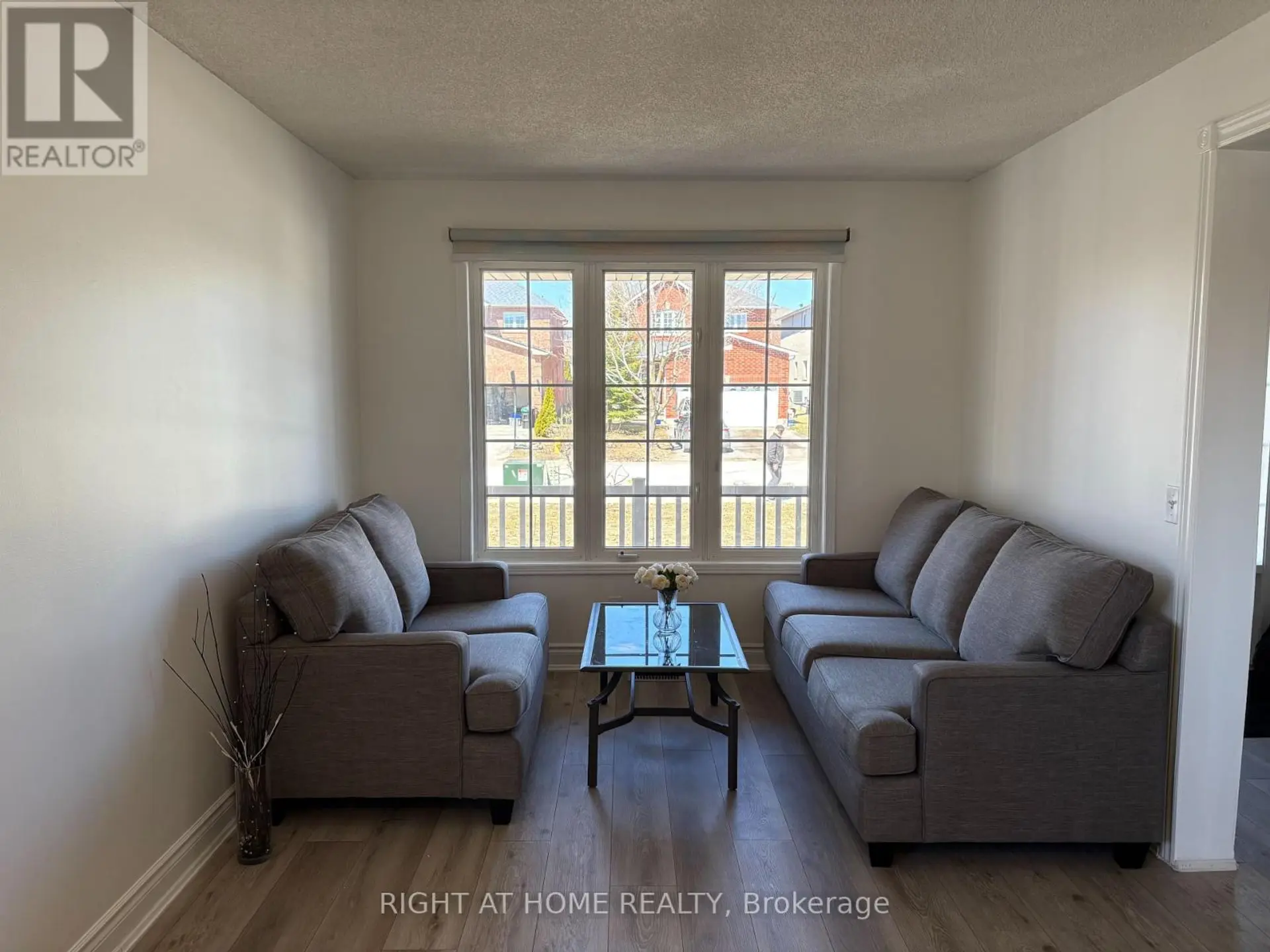 Property at 13 GOLDS CRESCENT, Barrie, ON