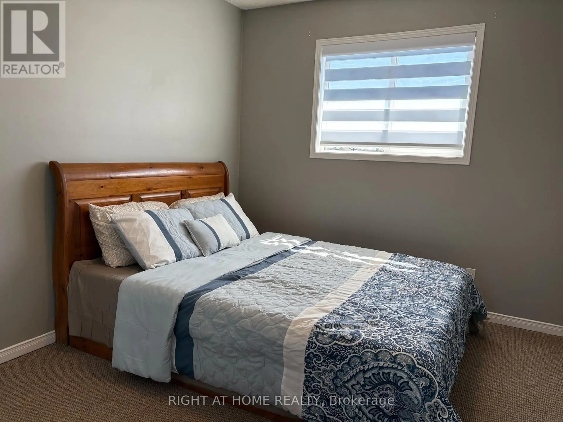 Property at 13 GOLDS CRESCENT, Barrie, ON