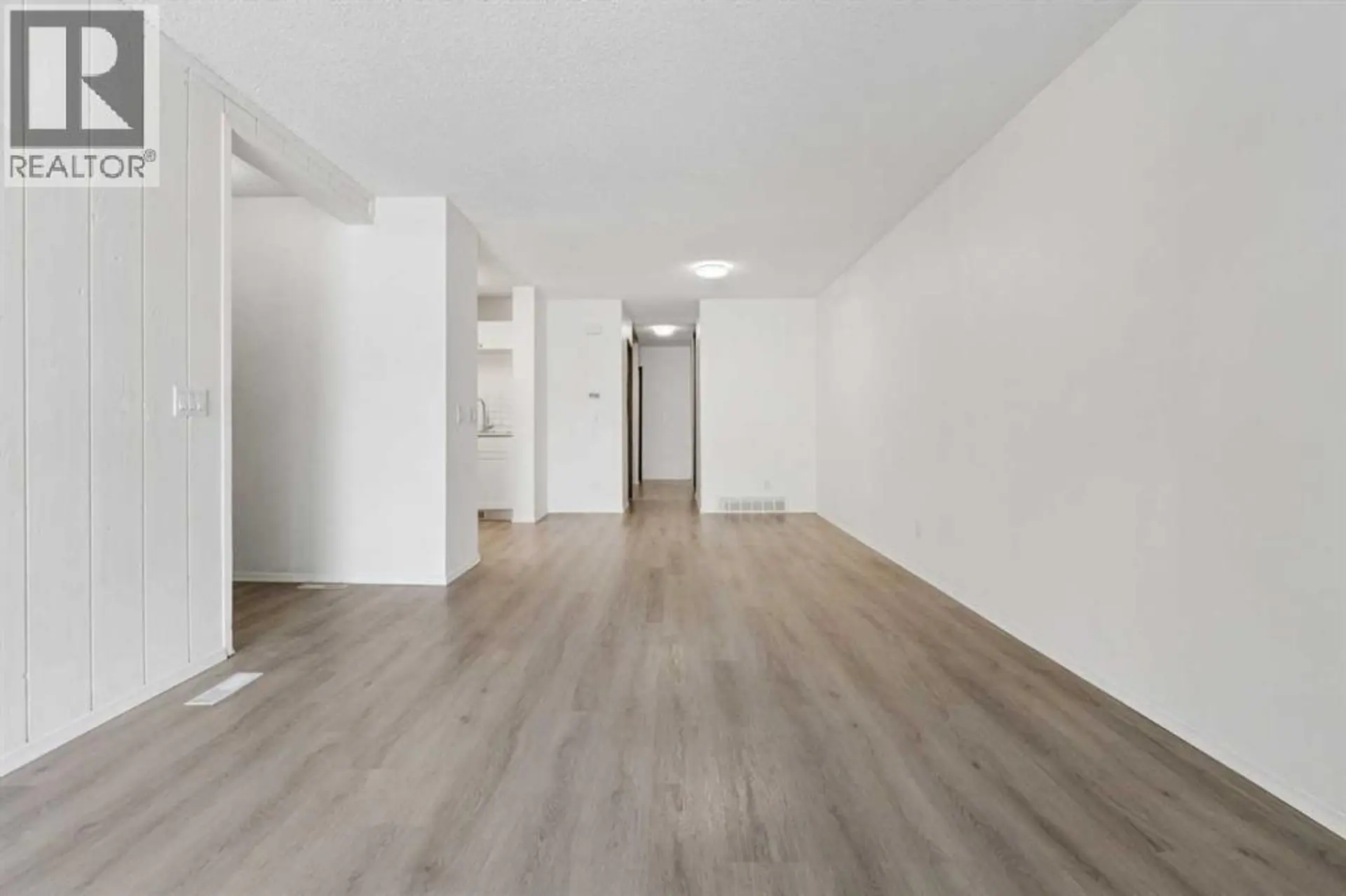 Property at #1411 3500 VARSITY DRIVE NW, Calgary, AB